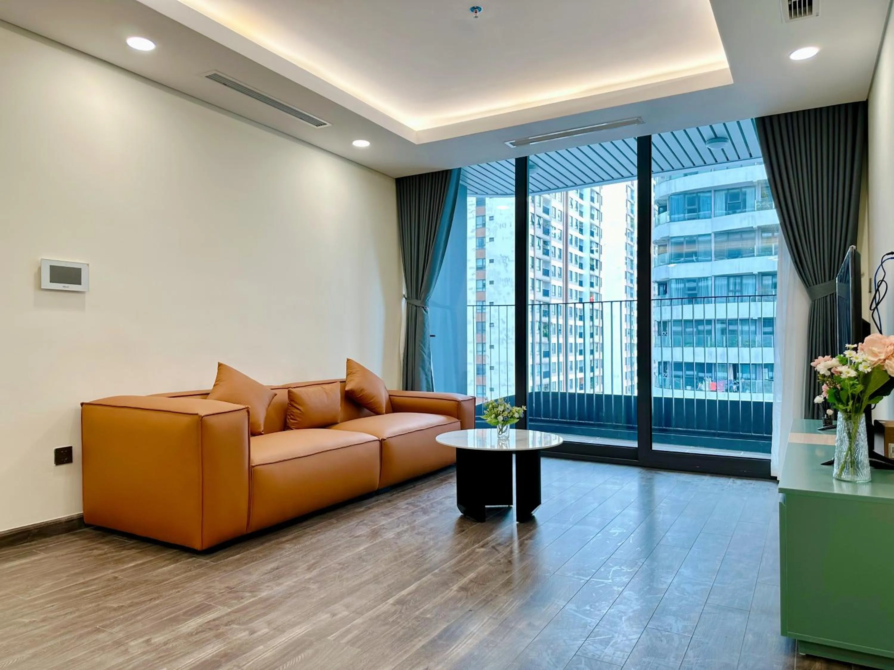 Living room in Apartments in Han Jardin Building next West Lake