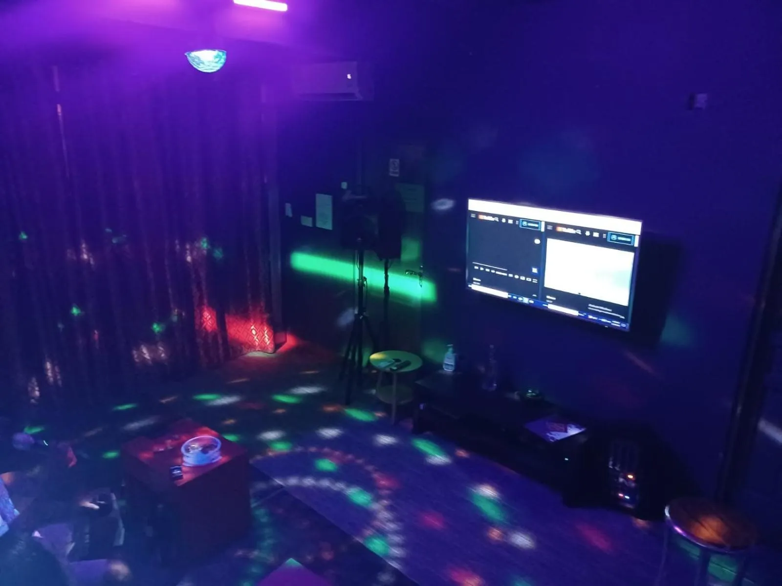 Karaoke in Beach Grand & Spa Premium