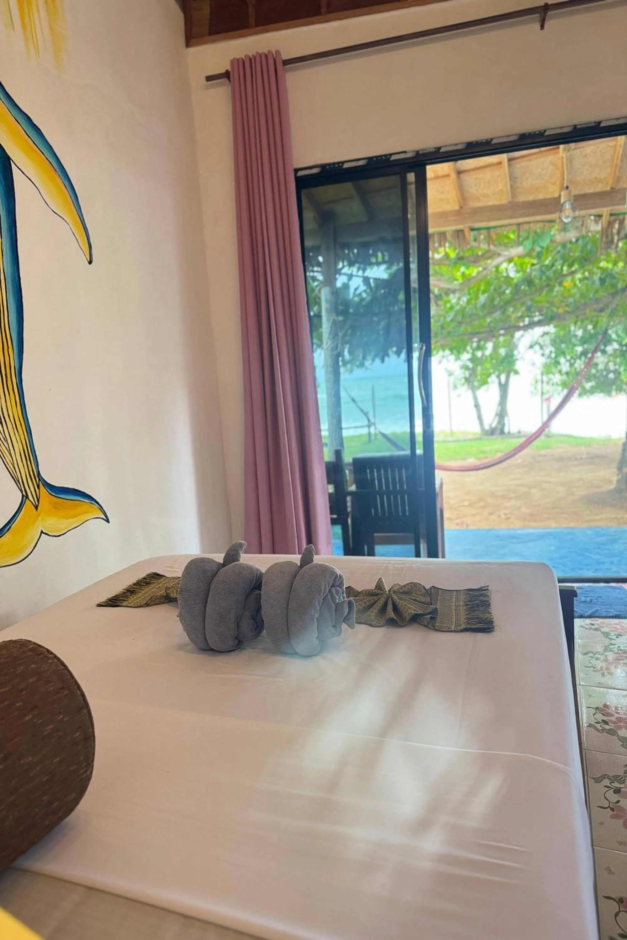 Bed in Klong Jark Bungalows