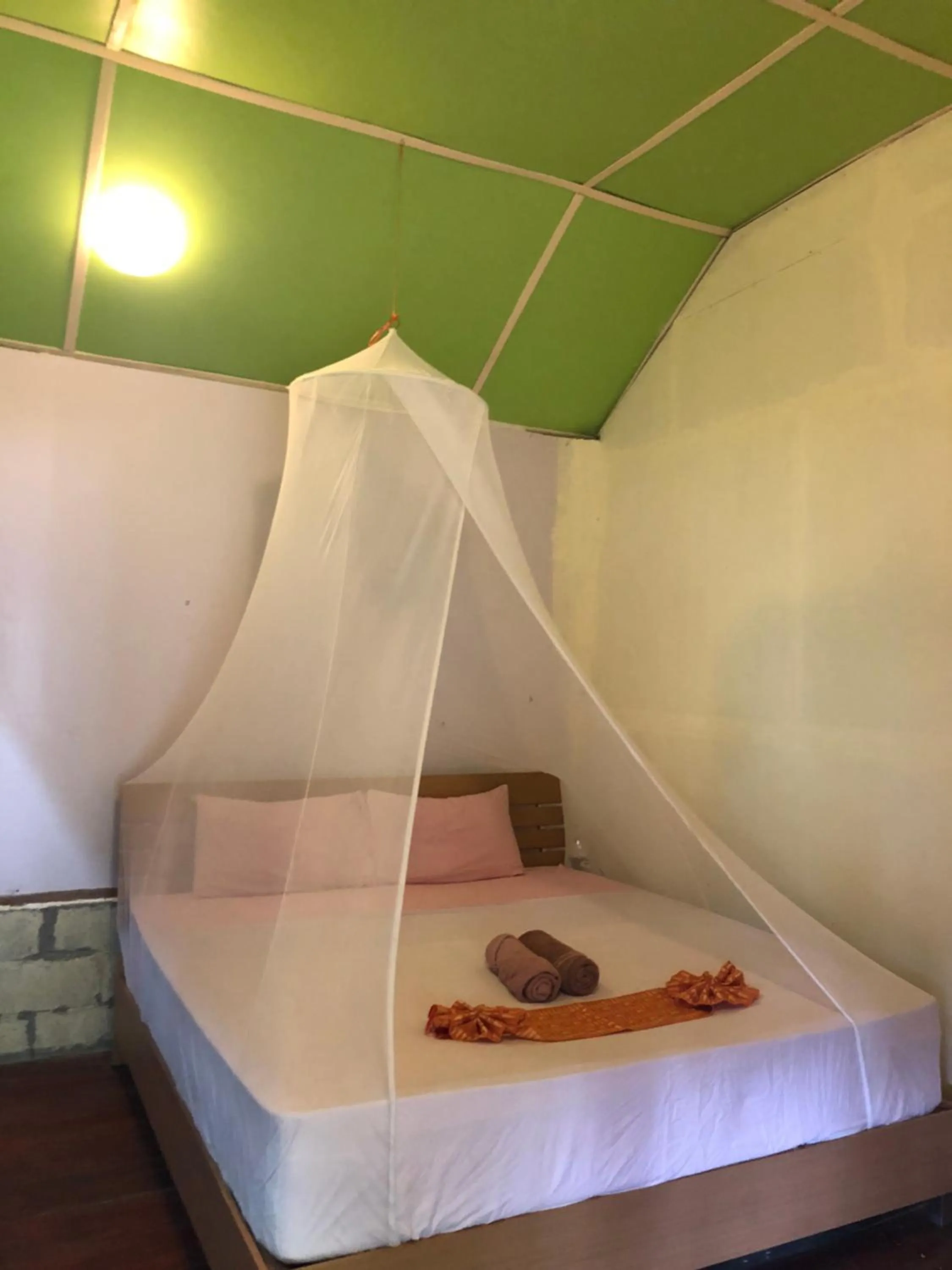 Bed in Klong Jark Bungalows