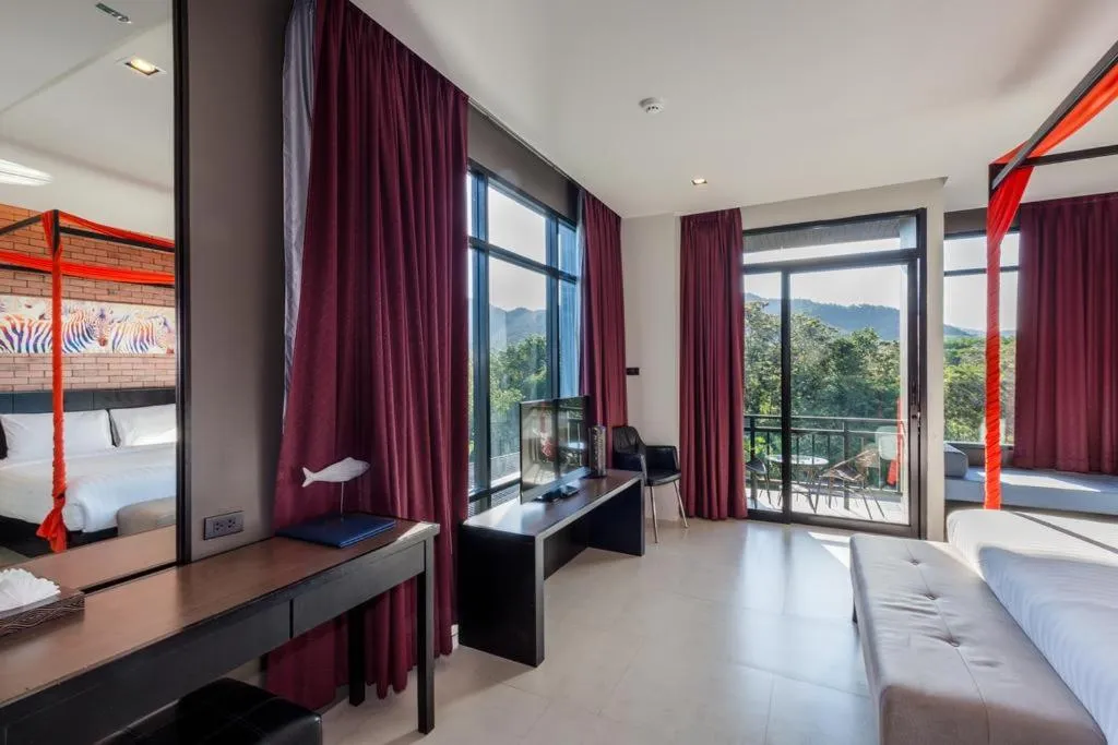 Bed in The Tama Hotel- SHA Plus