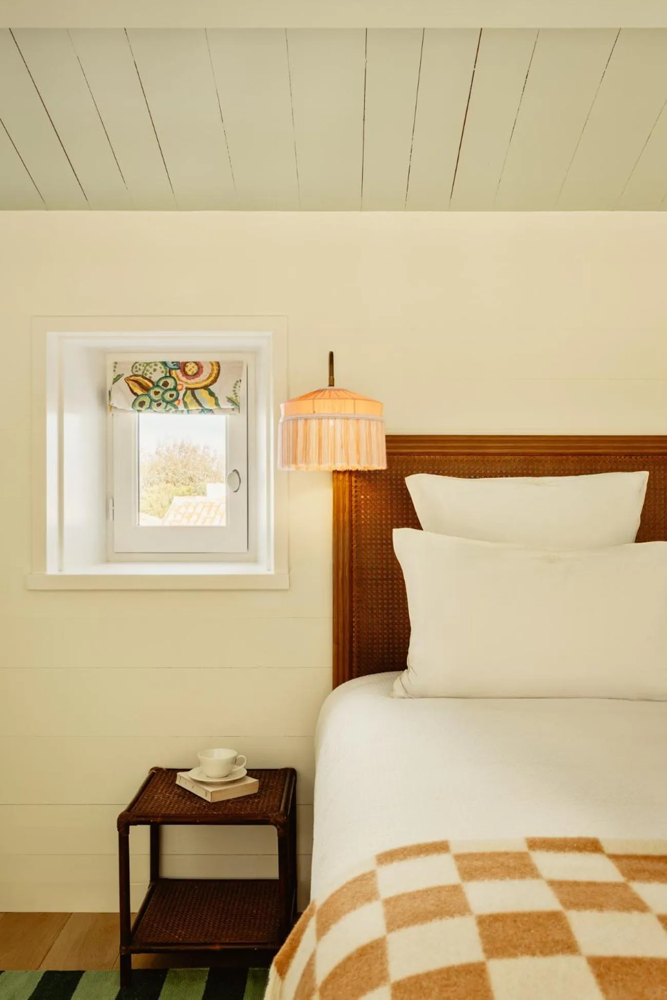 Bedroom, Bed in La Mission Hôtel & SPA - l'île d'Yeu