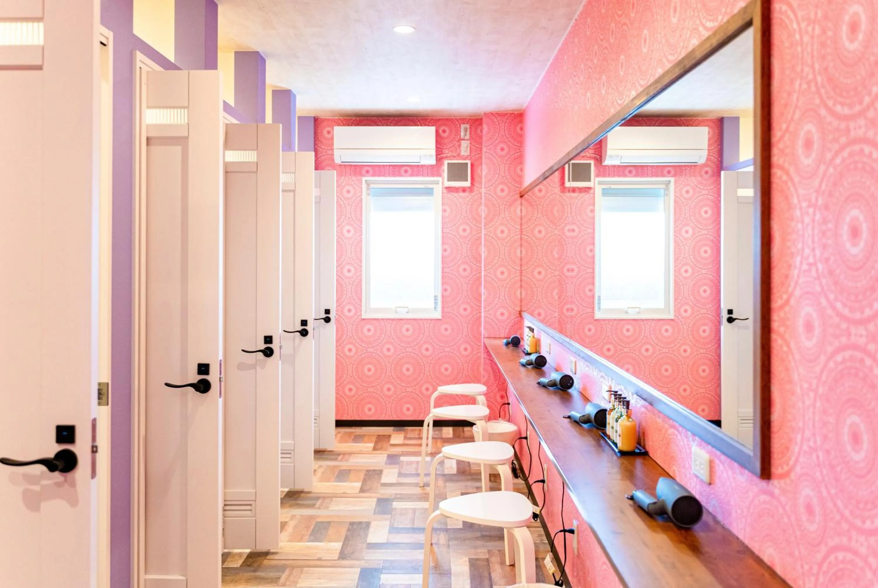 Shower in TACO GLAMP