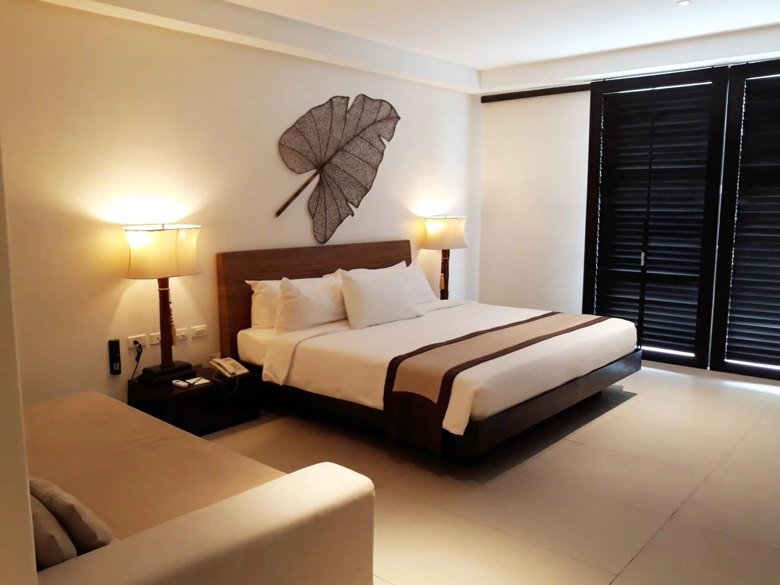 Bed in Kamana Sanctuary Resort & Spa