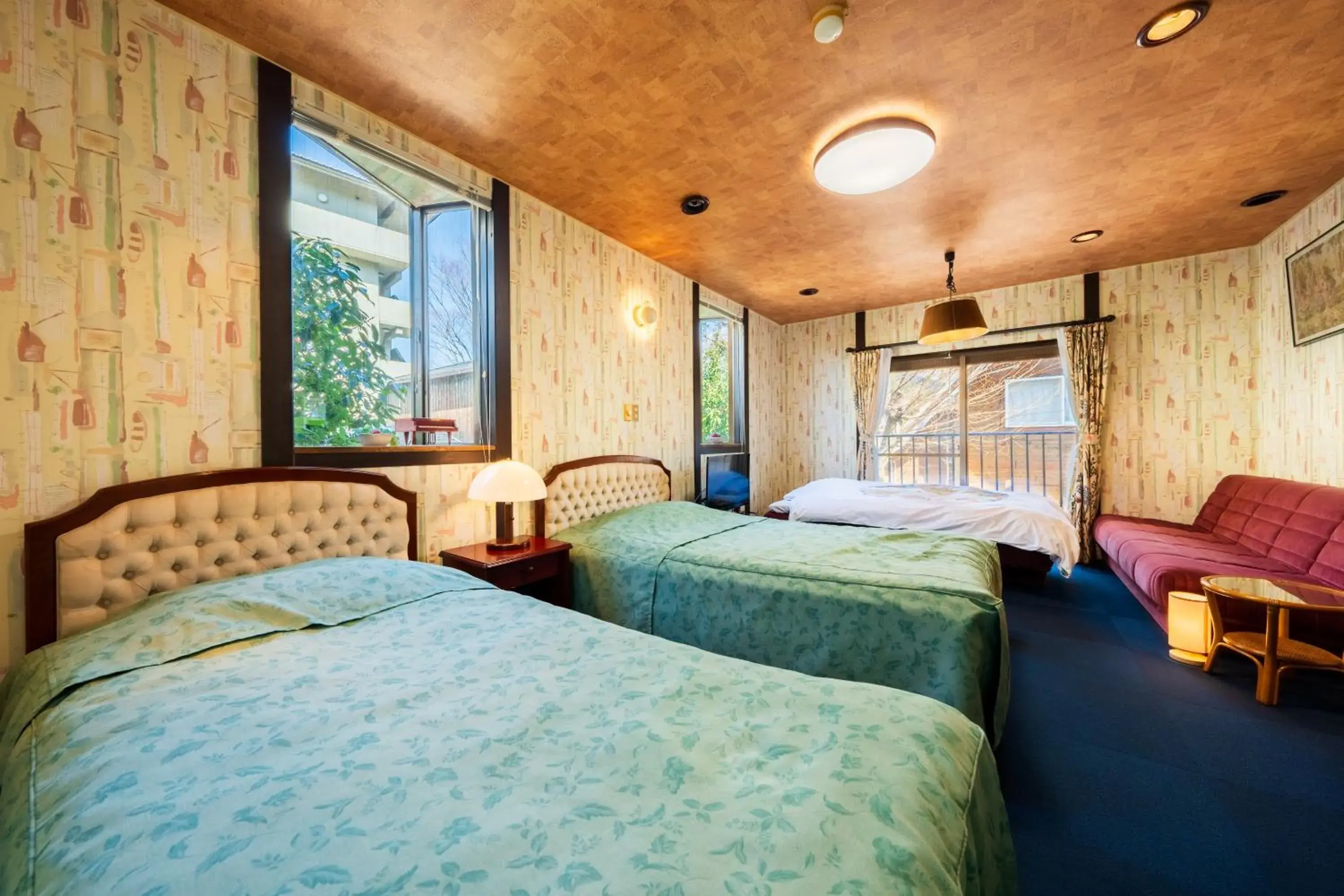 Triple Room with Shared Bathroom in Pension Yufuin Triple Room with Shared Bathroom in Pension Yufuin