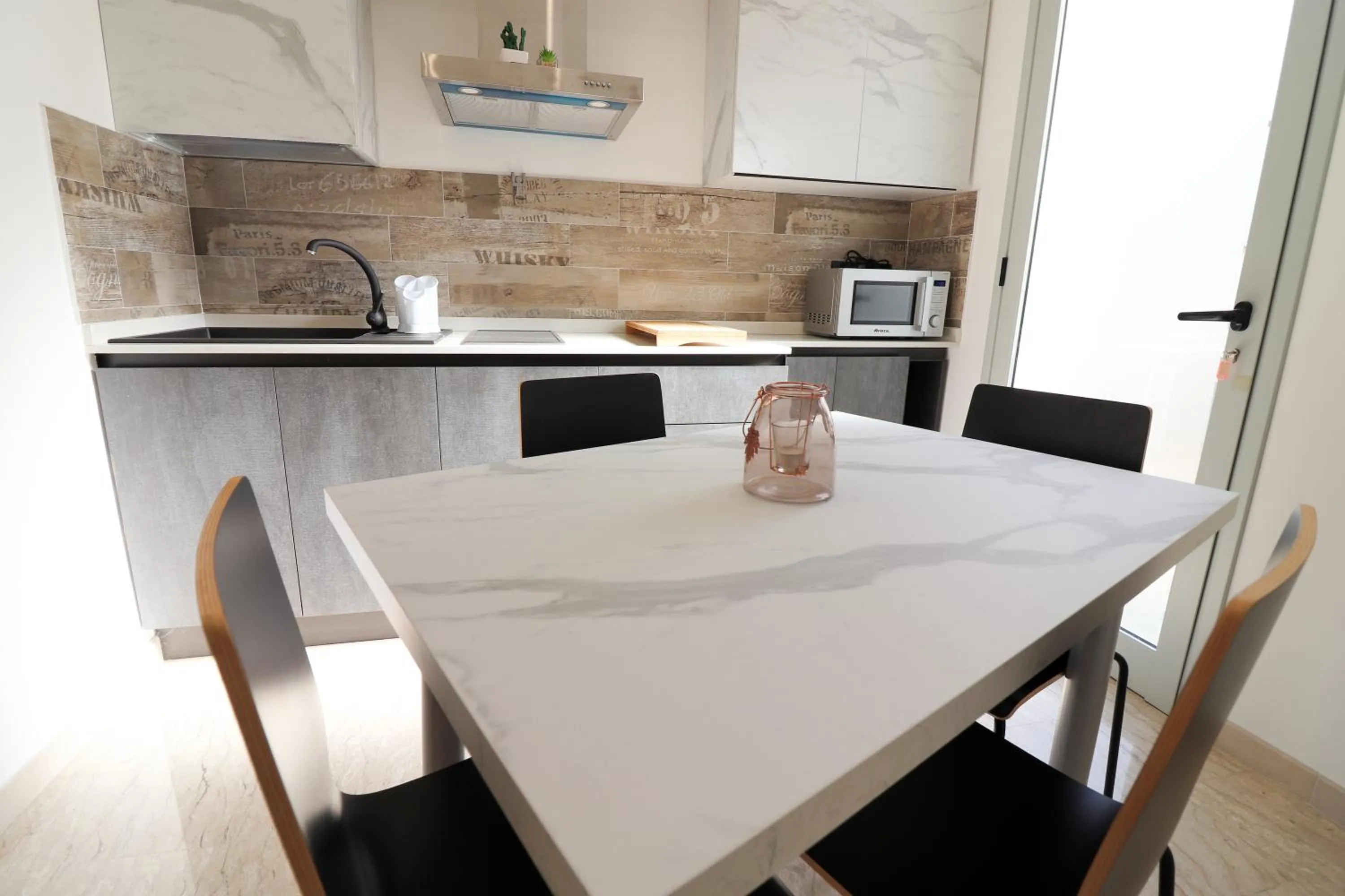 Casa Malika Space, Comfort Mediterranean Charm in the Heart of Otranto