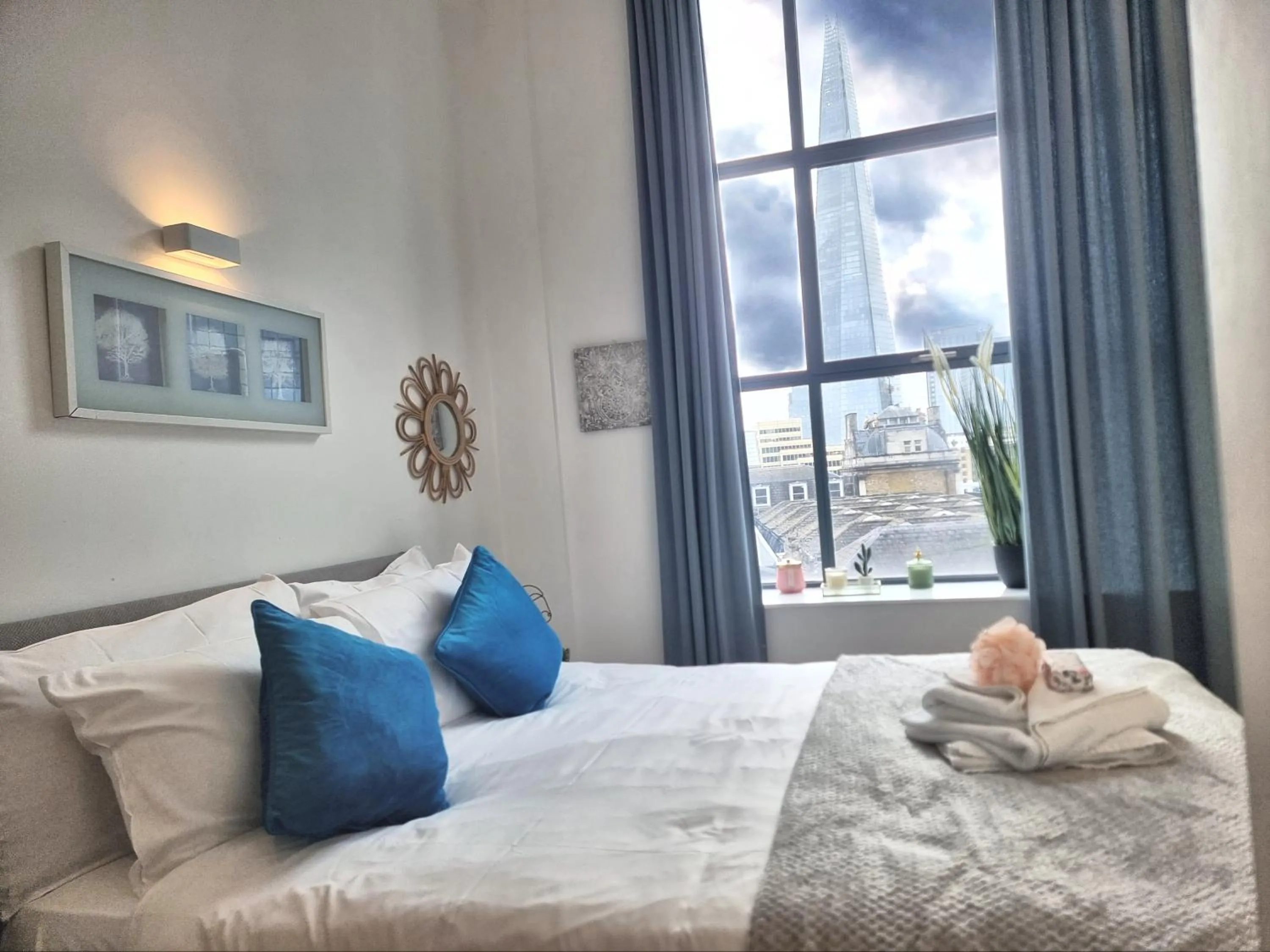 Bed in Shard View Apartments