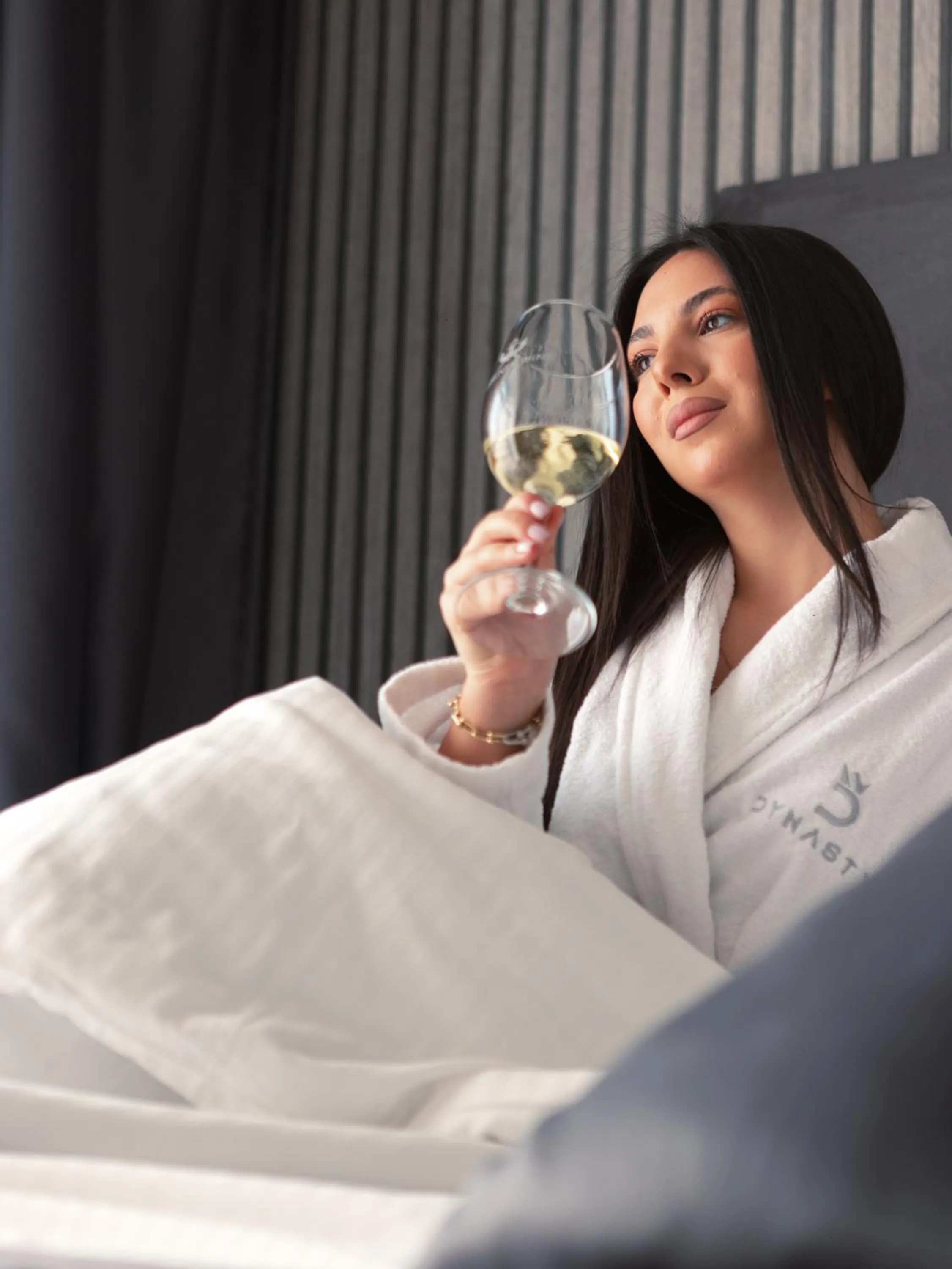 Bed in Dynasty Hotel & SPA