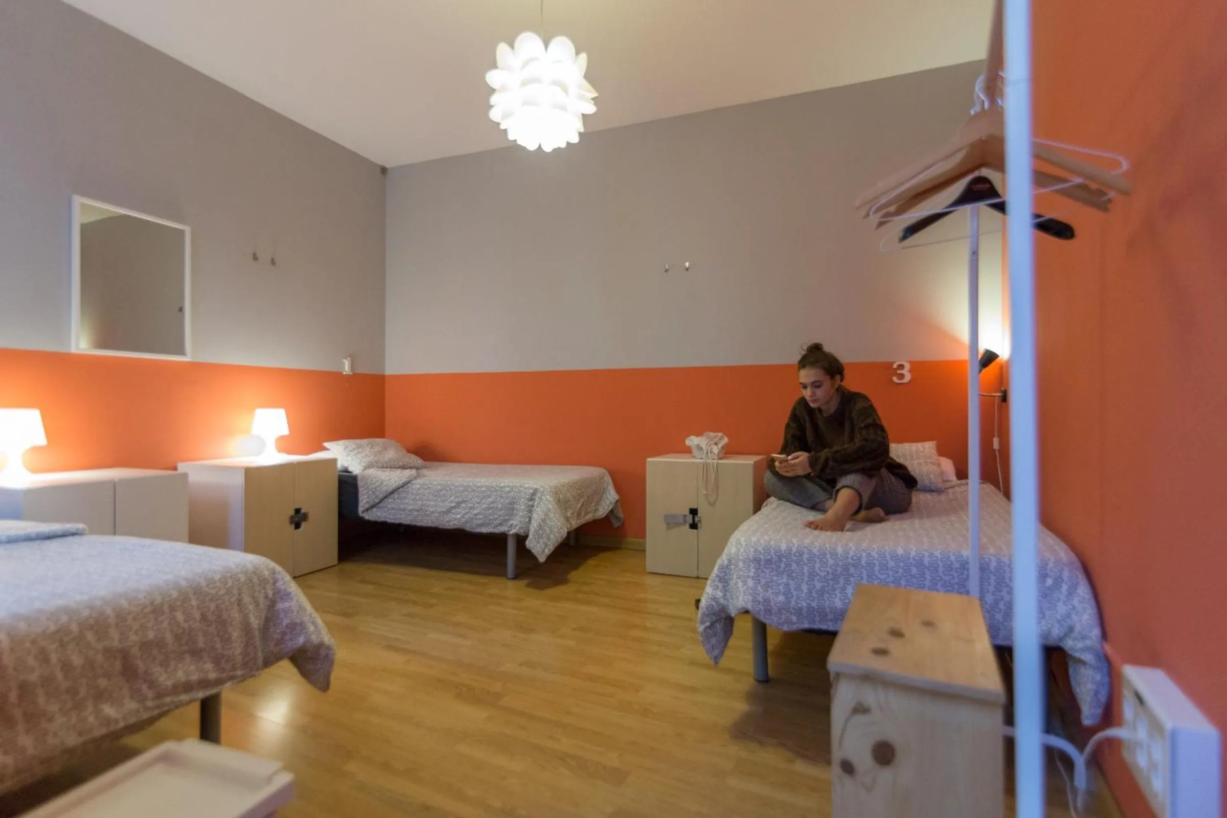 Bed in Onefam Sungate