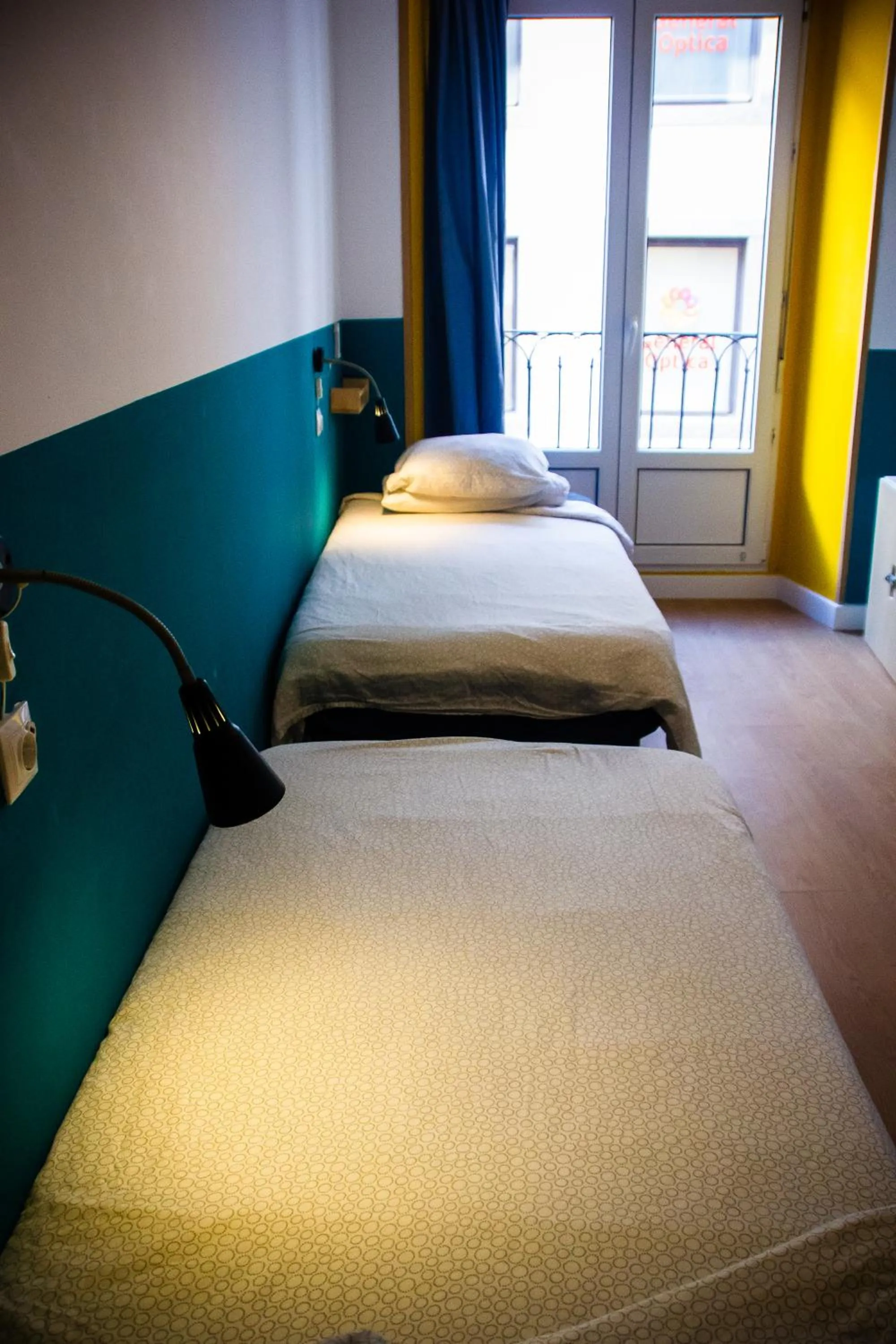 Bed in Onefam Sungate