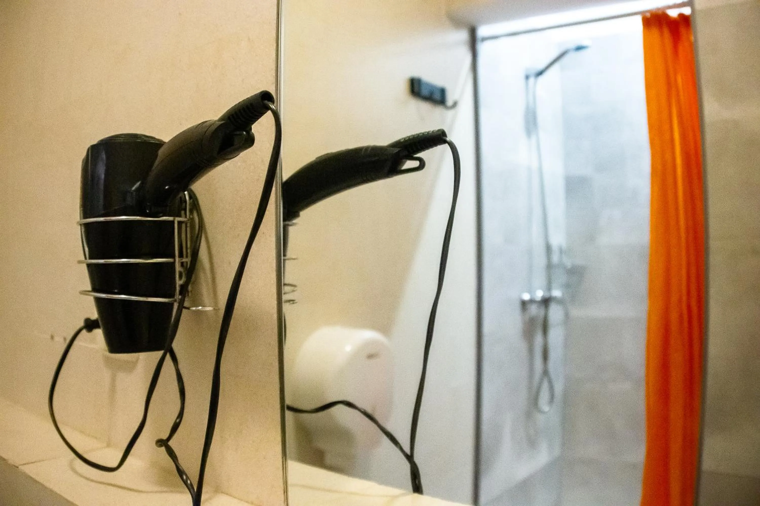 heating in Onefam Sungate