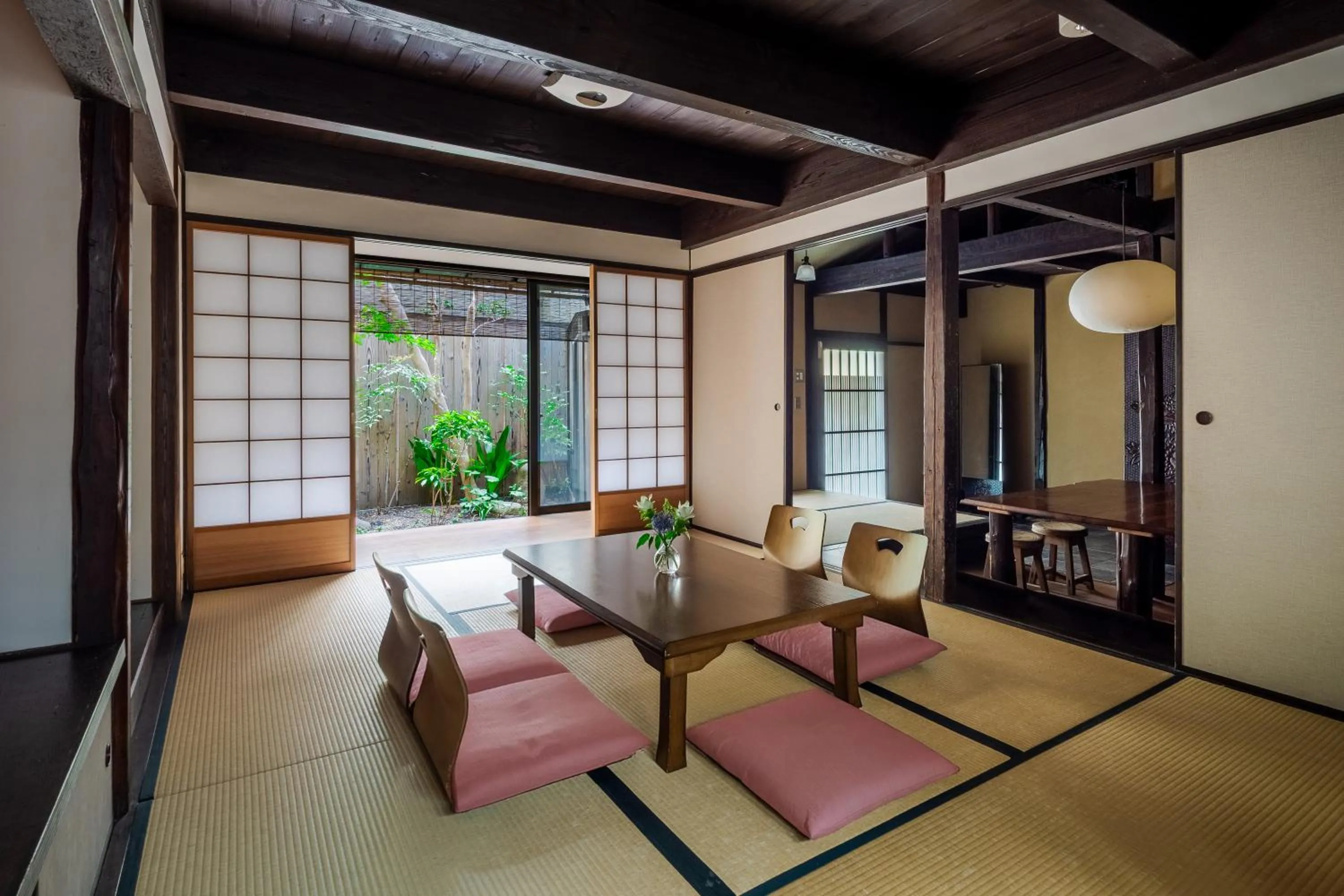 Living room in Momohana an Machiya House