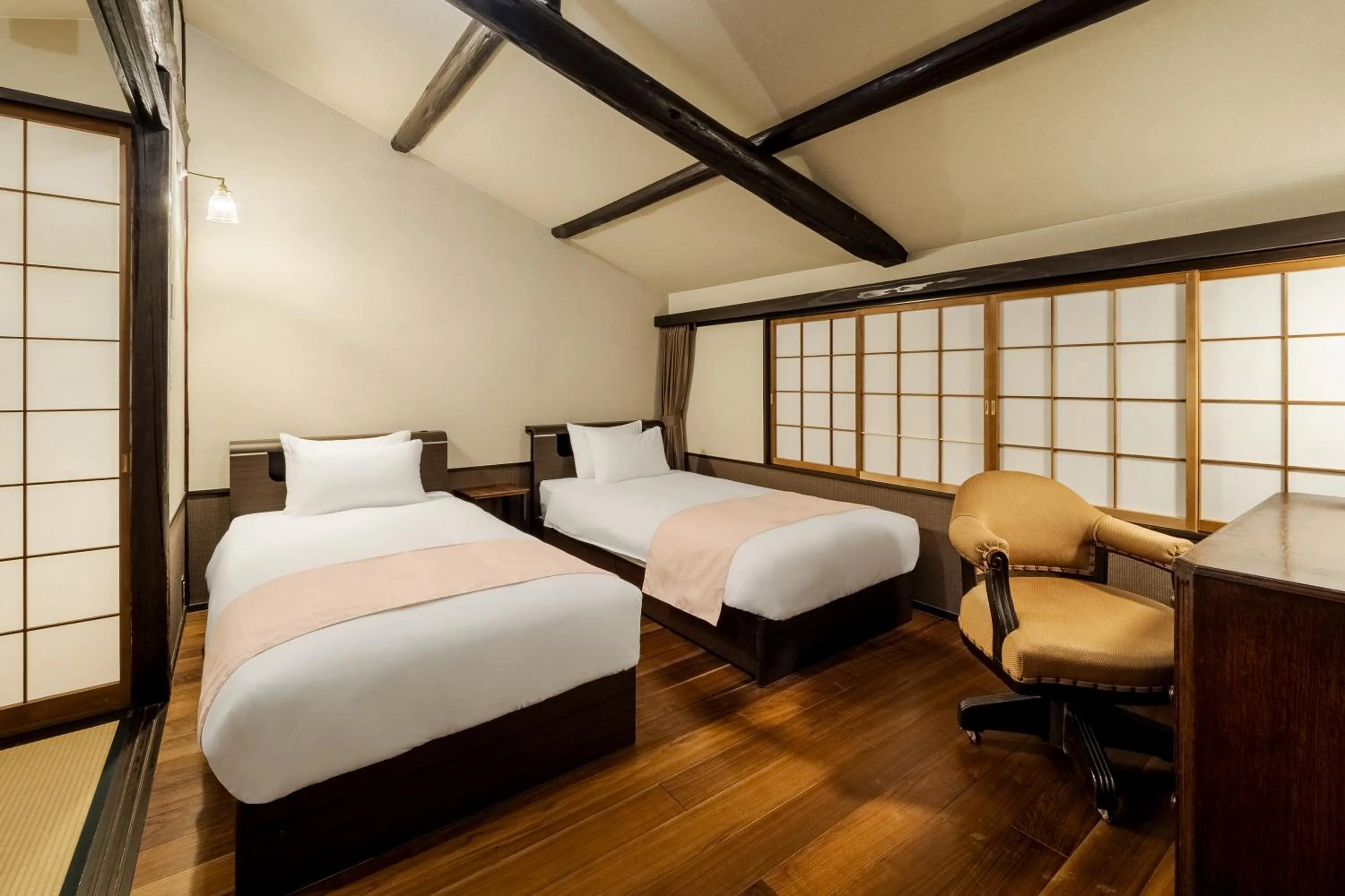 Bed in Momohana an Machiya House
