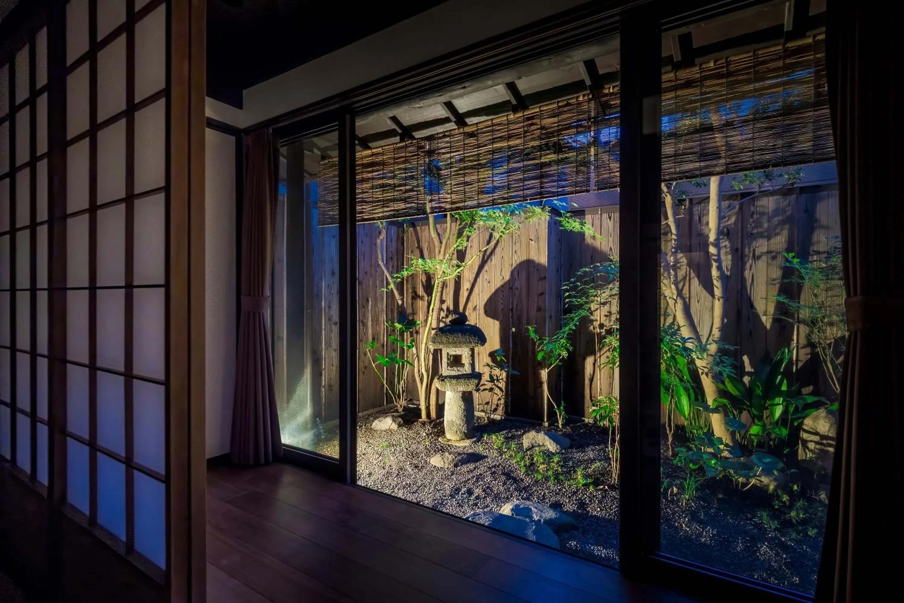 Garden in Momohana an Machiya House