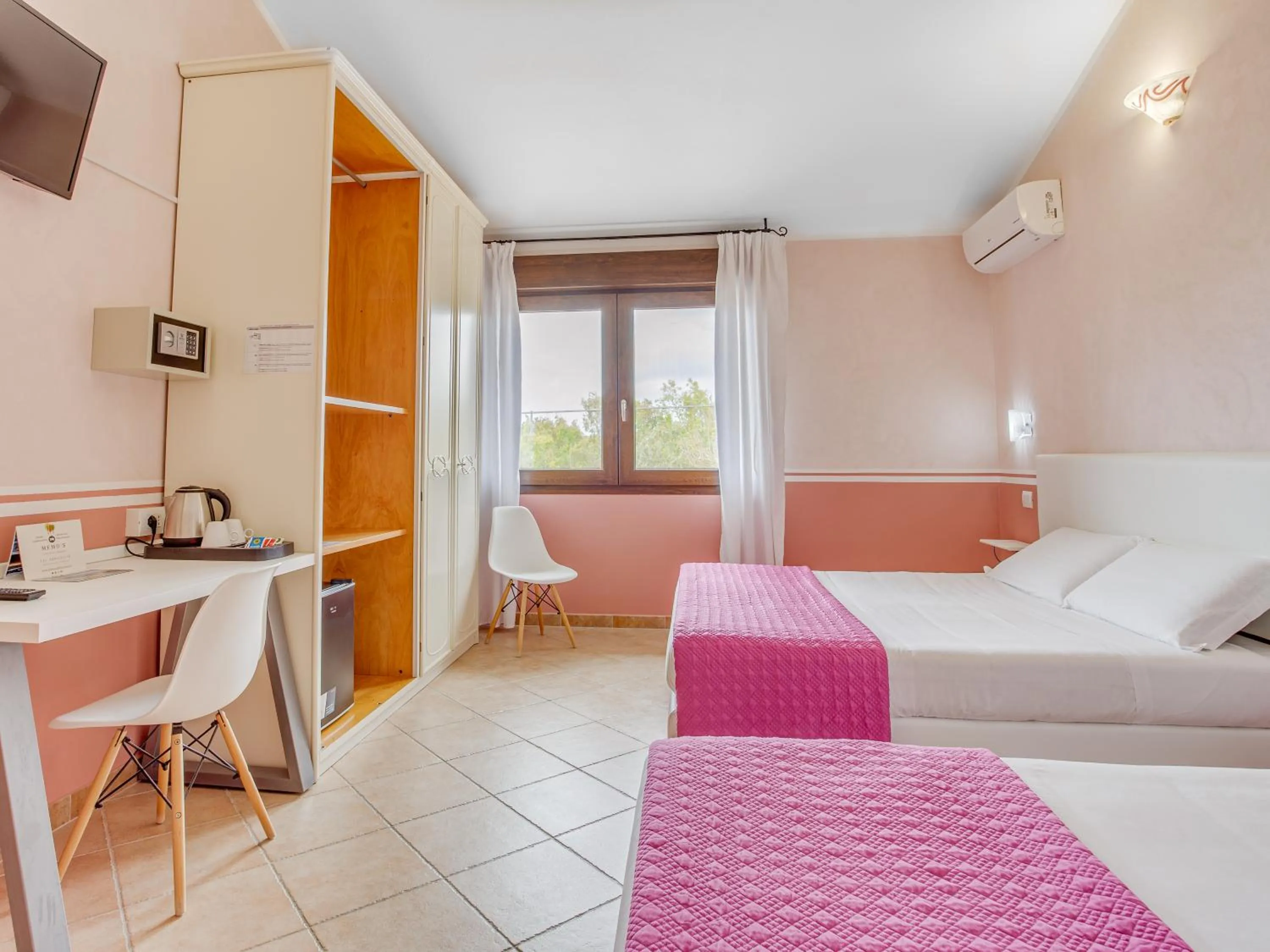 Bed in MEMO'S Affittacamere