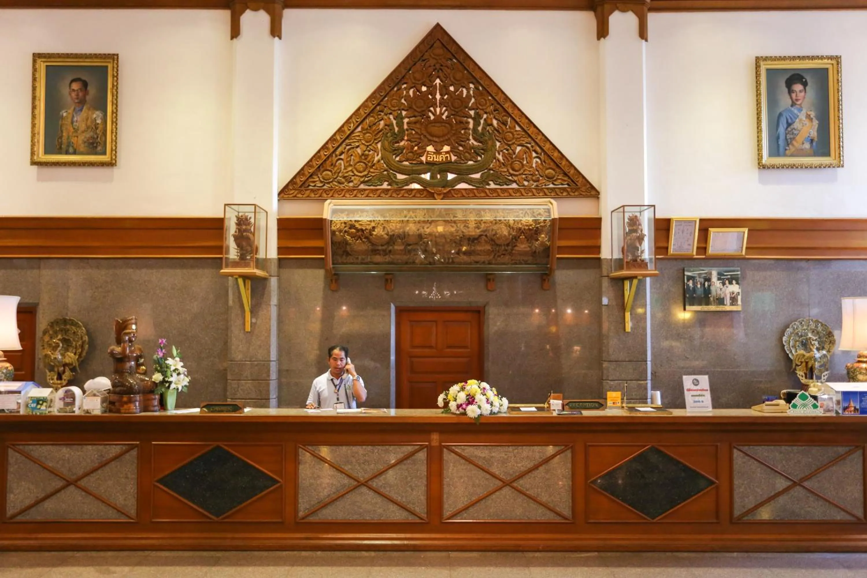 Lobby or reception in Inn Come Hotel Chiang Rai