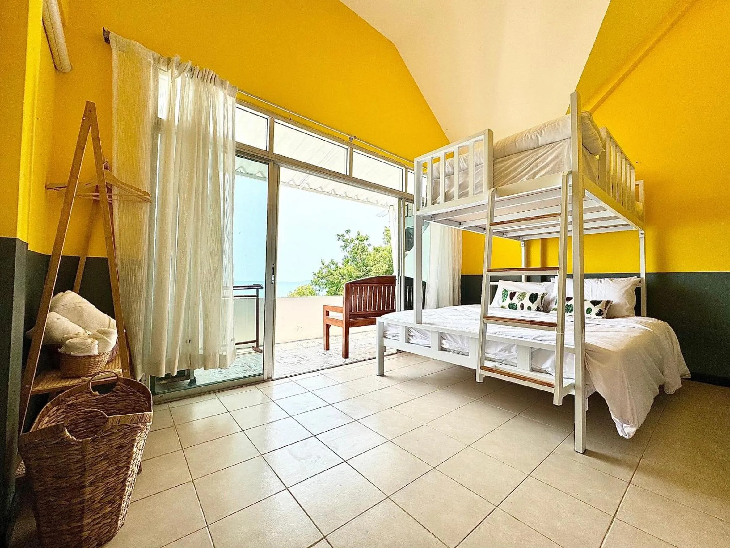 Bedroom, Bed in Gao Bayview Banchang