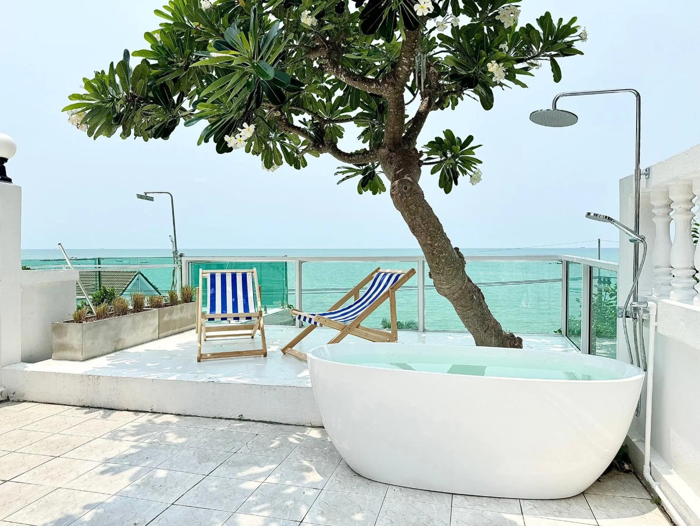 Property building in Gao Bayview Banchang