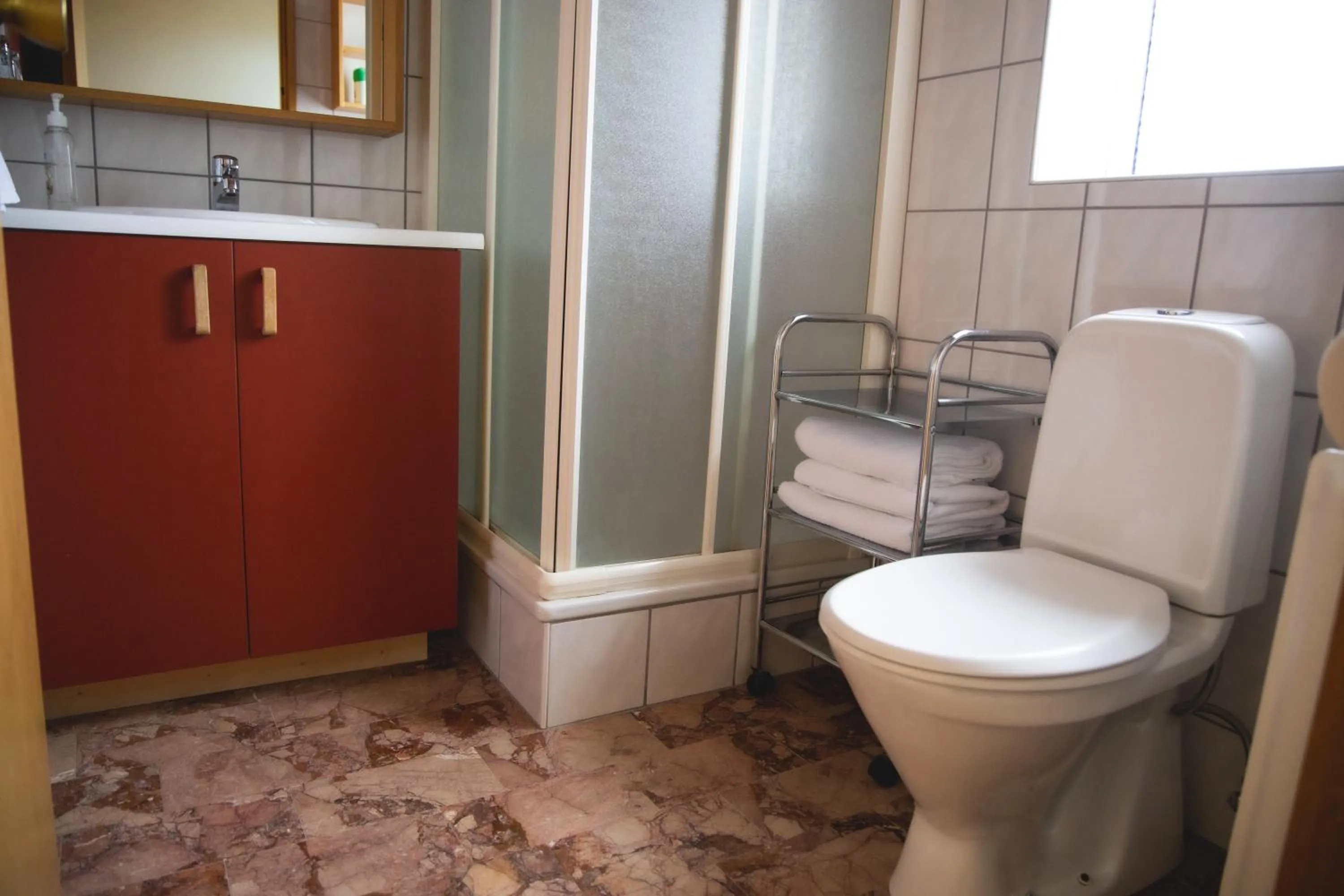 Toilet in Setrið Guesthouse