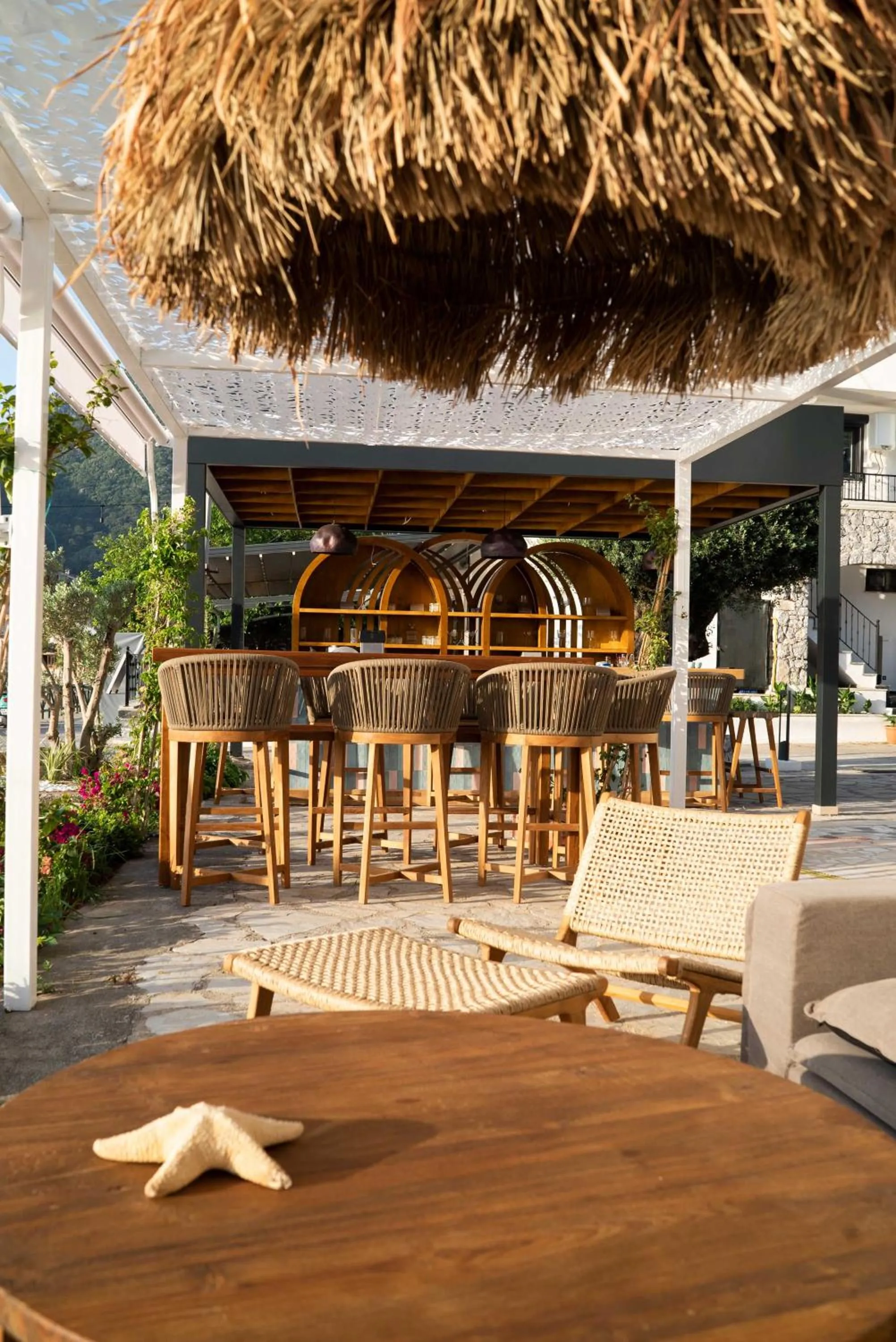 Lounge or bar in The Diplomat Hotel