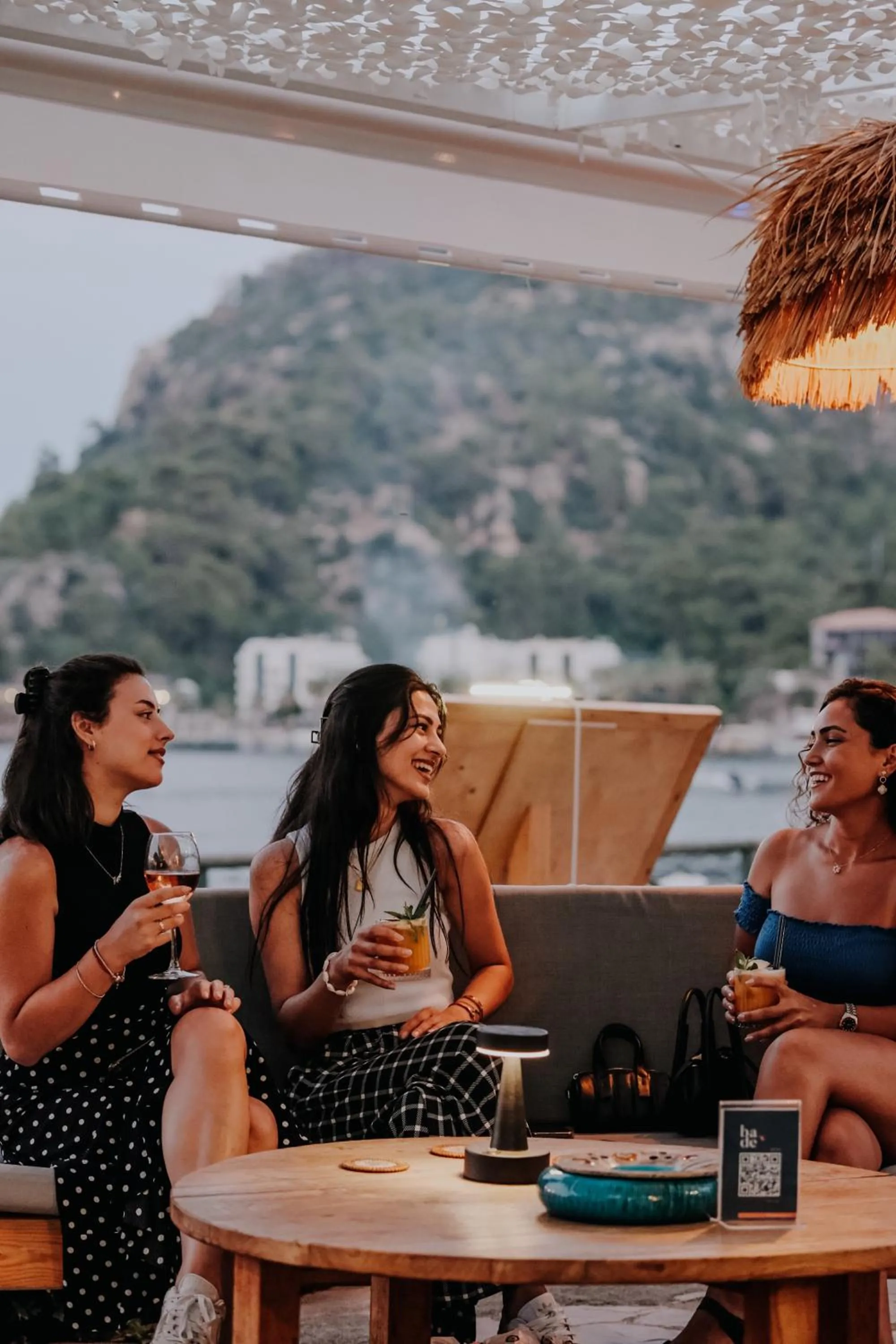 Restaurant/places to eat in The Diplomat Hotel