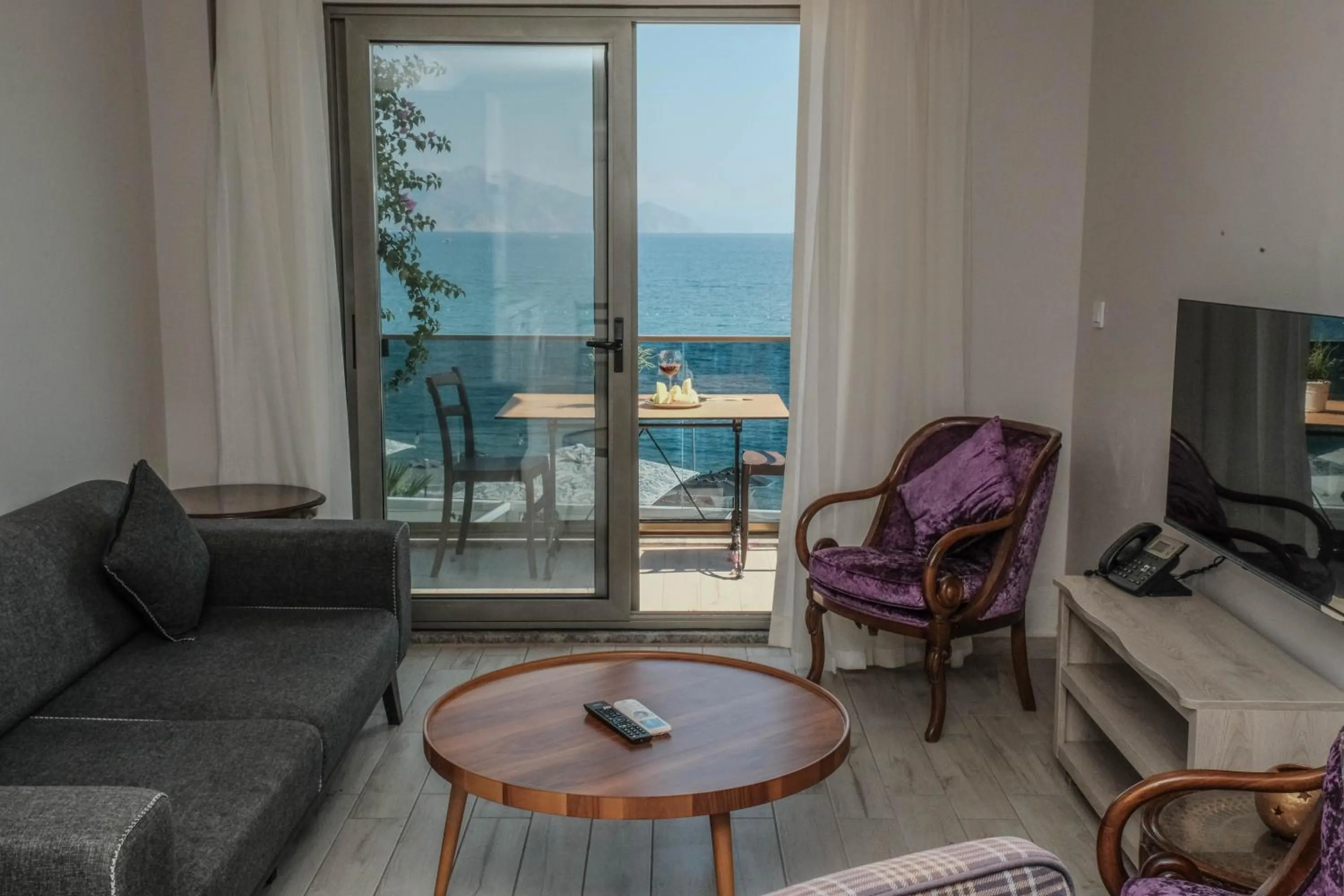 Balcony/Terrace in The Diplomat Hotel