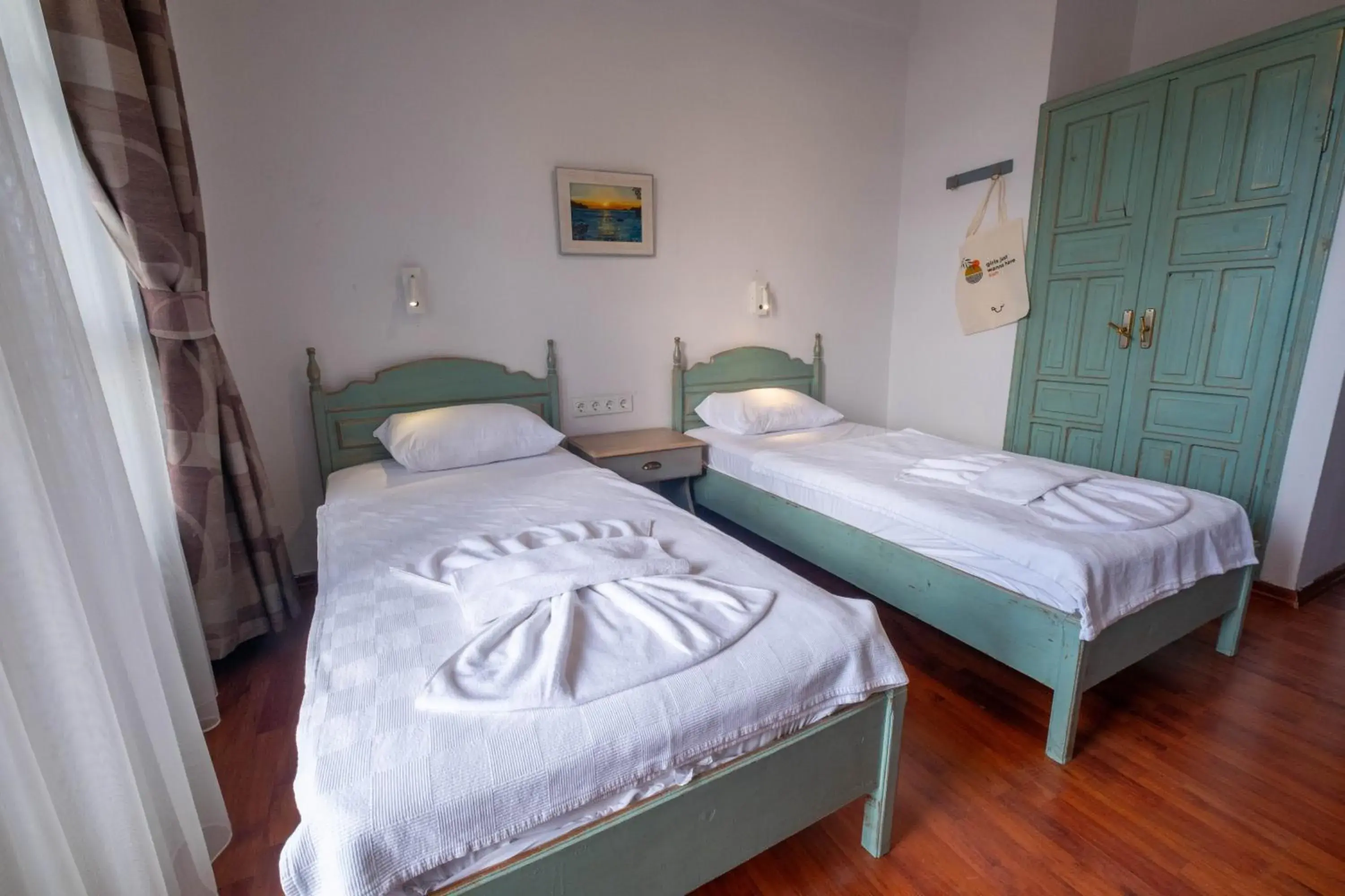 Double or Twin Room with Mountain View in The Diplomat Hotel Double or Twin Room with Mountain View in The Diplomat Hotel