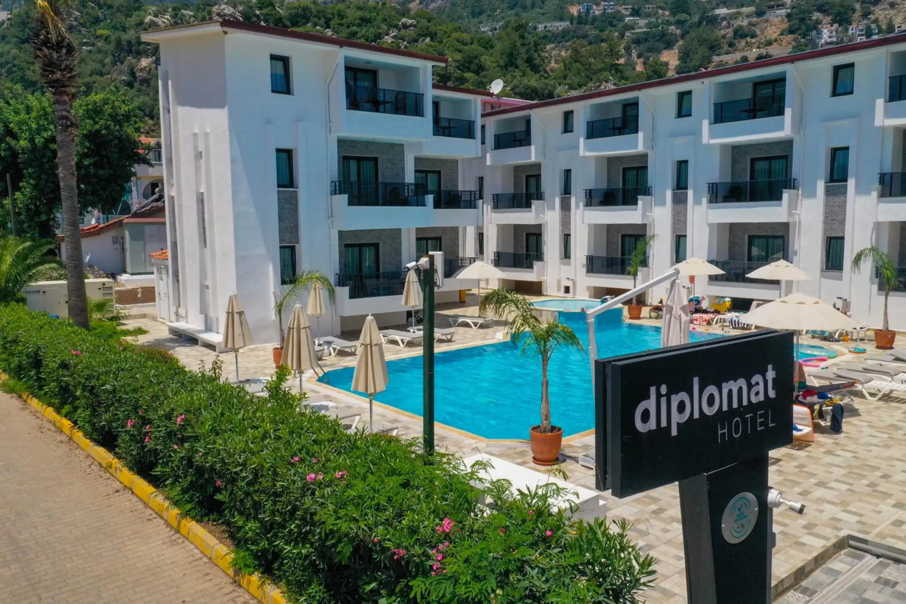 Apartment with Mountain View in The Diplomat Hotel Apartment with Mountain View in The Diplomat Hotel