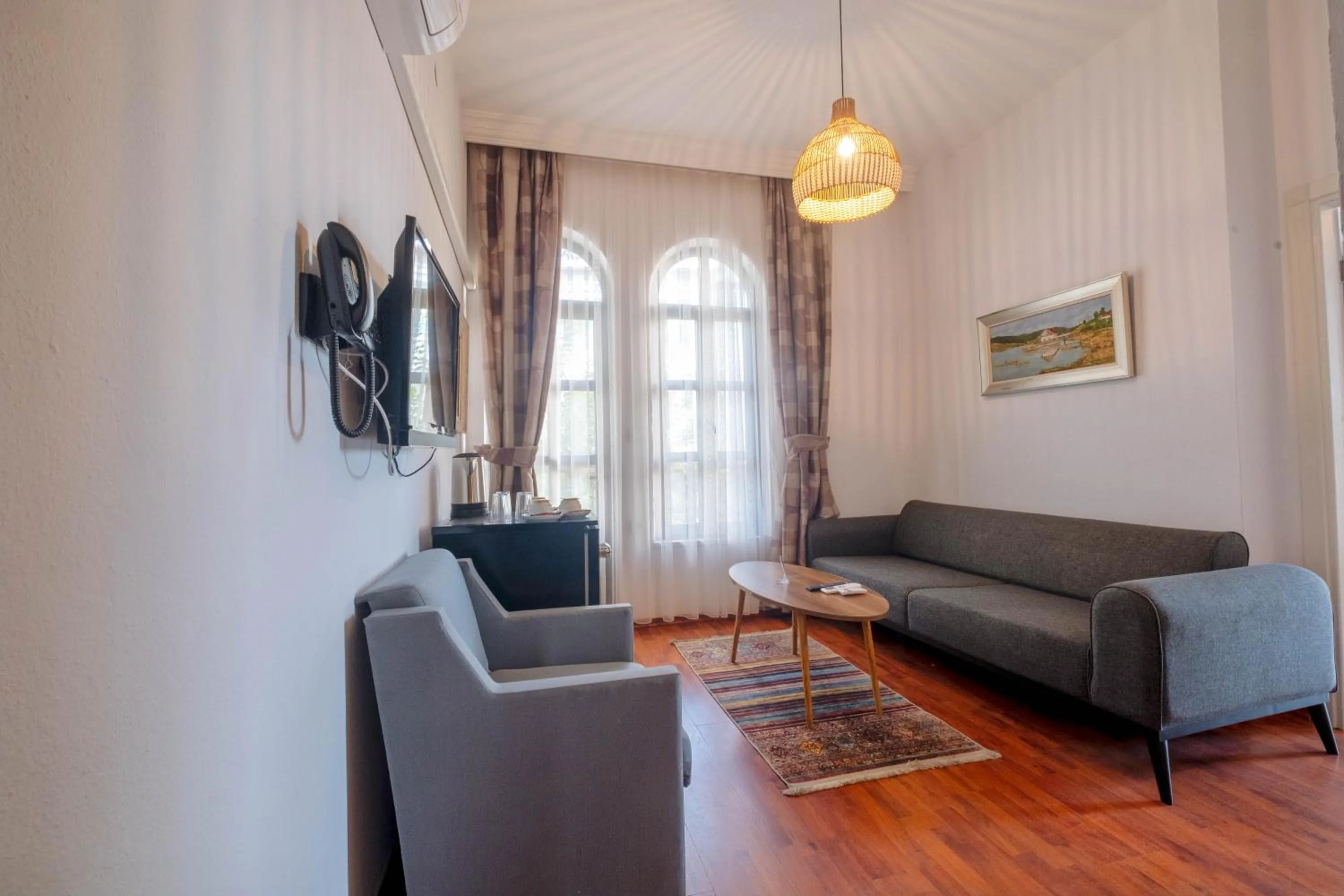 Living room in The Diplomat Hotel