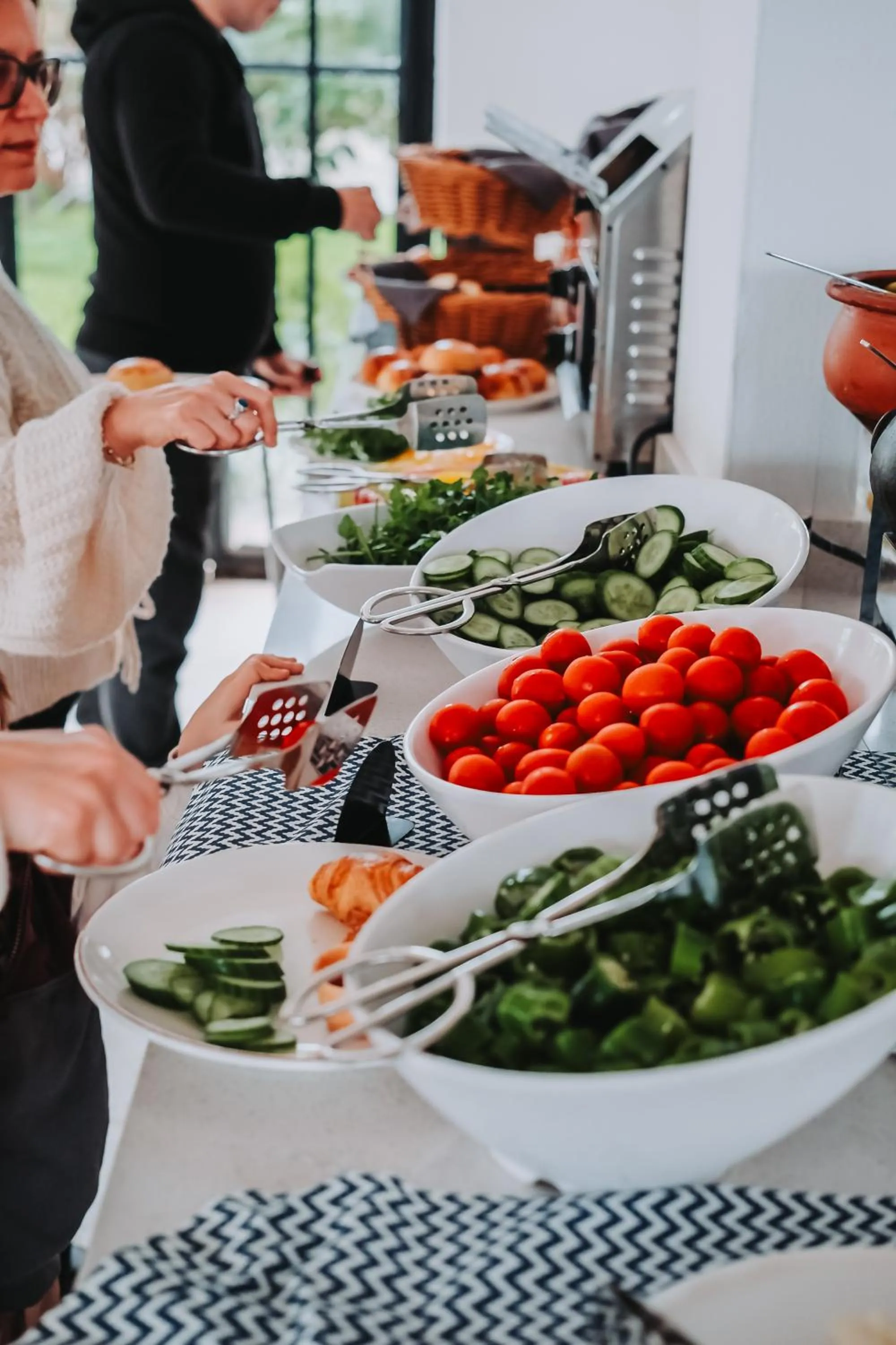 Restaurant/places to eat in The Diplomat Hotel