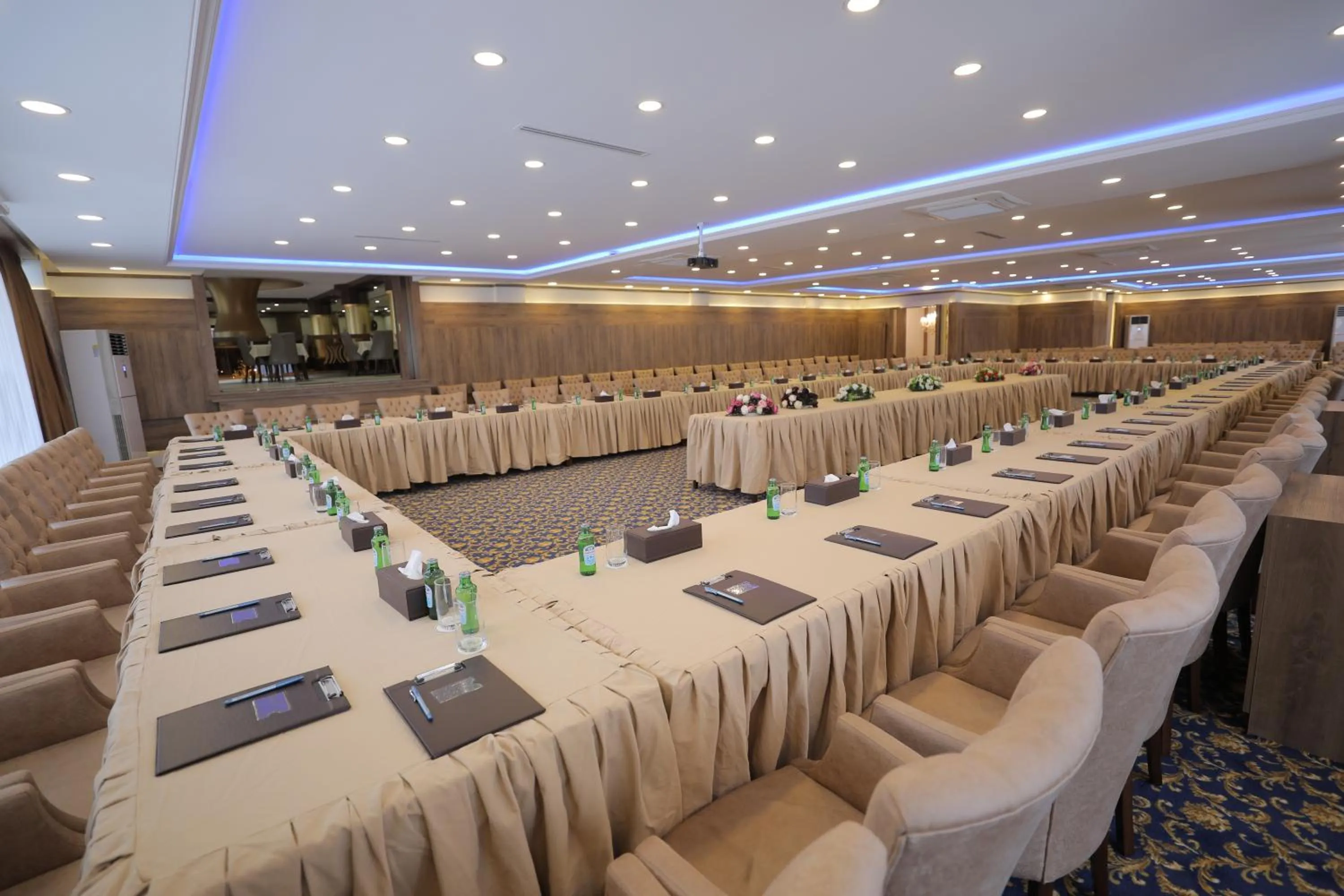 Meeting/conference room in Erbil Quartz Hotel