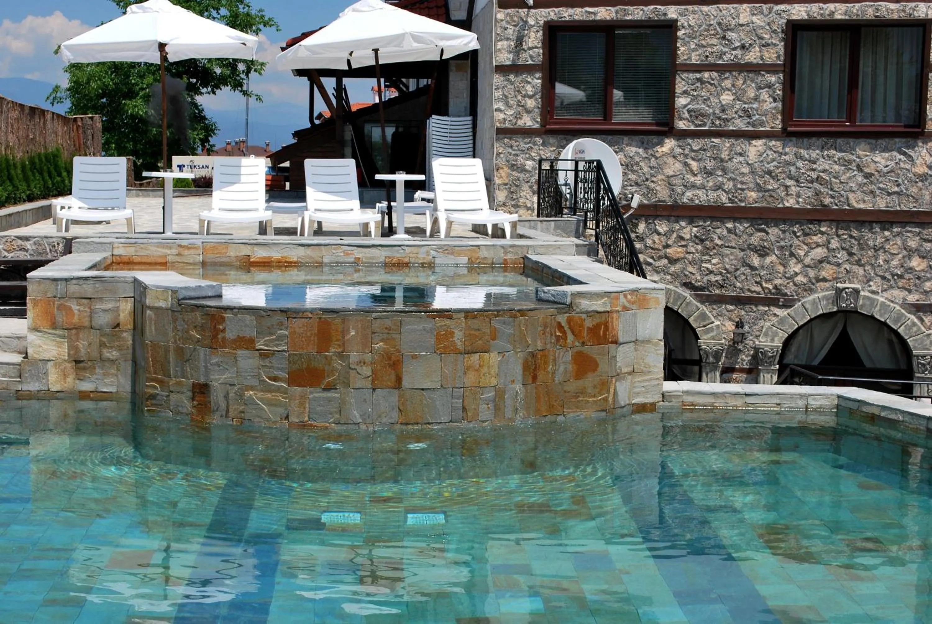 Property building in Hotel Zara