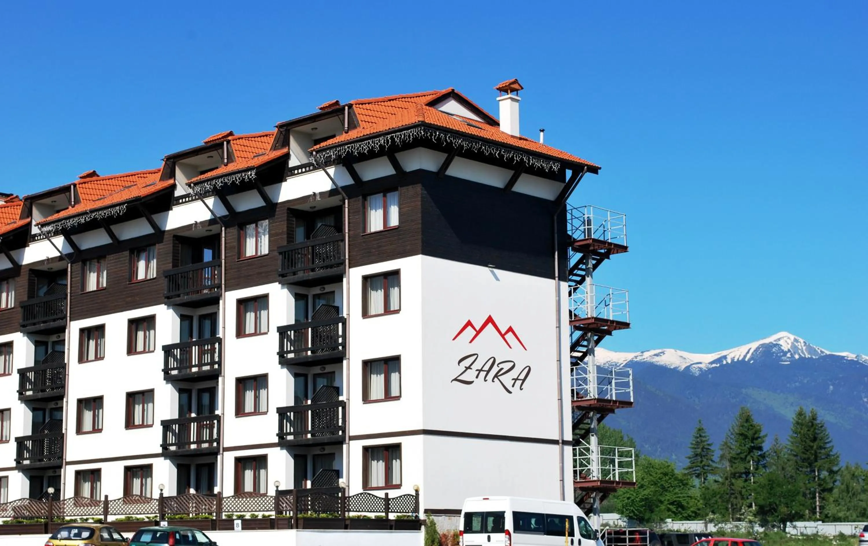 Property building in Hotel Zara
