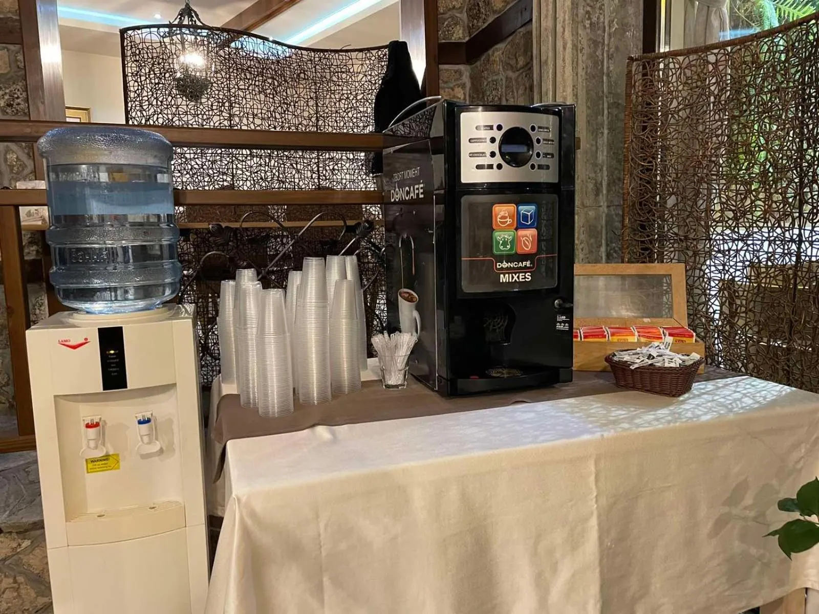 Decorative detail in Hotel Zara