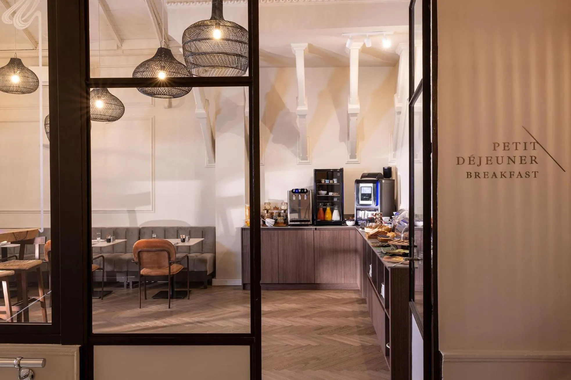 Breakfast in Crisol Lumière