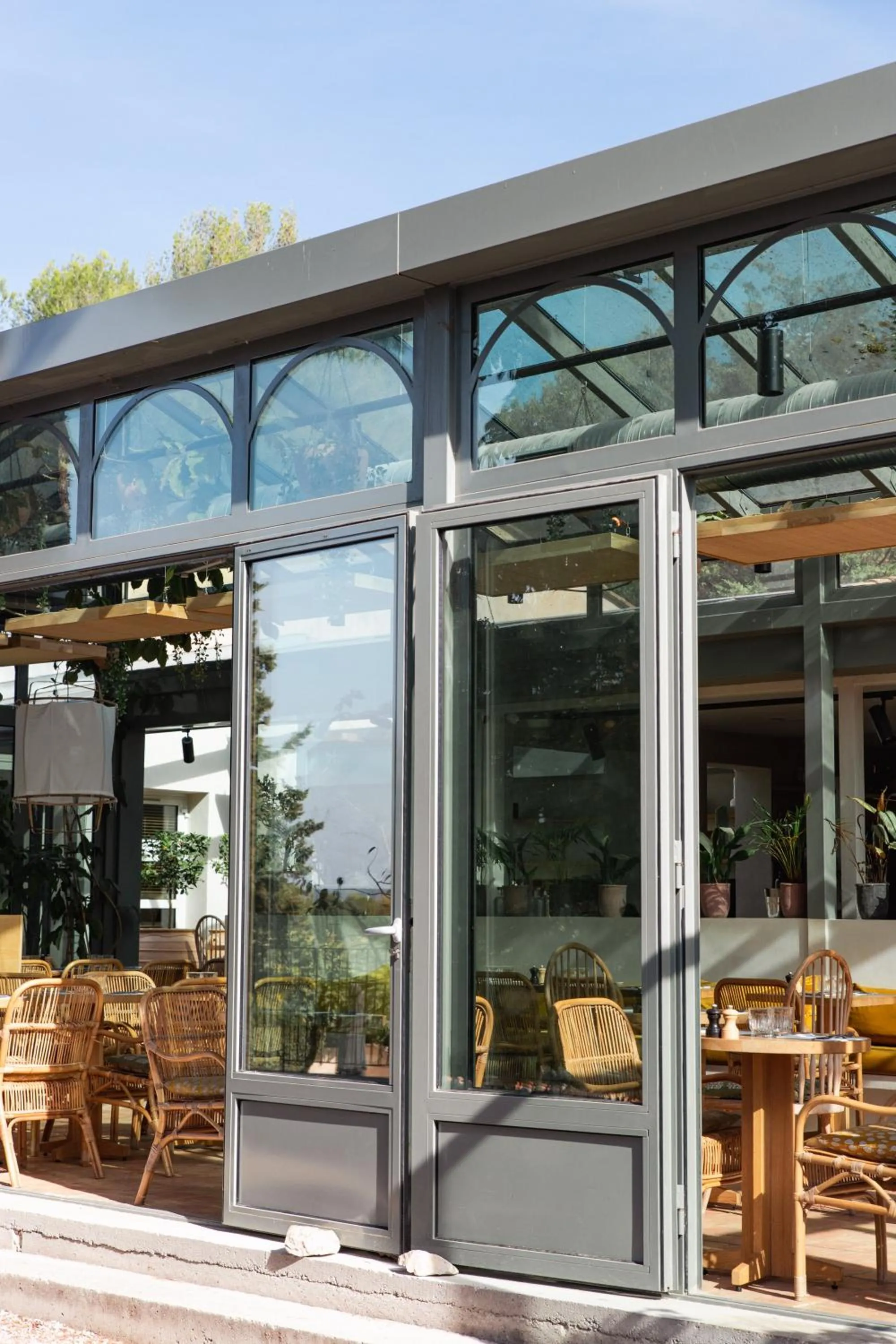 Restaurant/places to eat in Domaine Gao