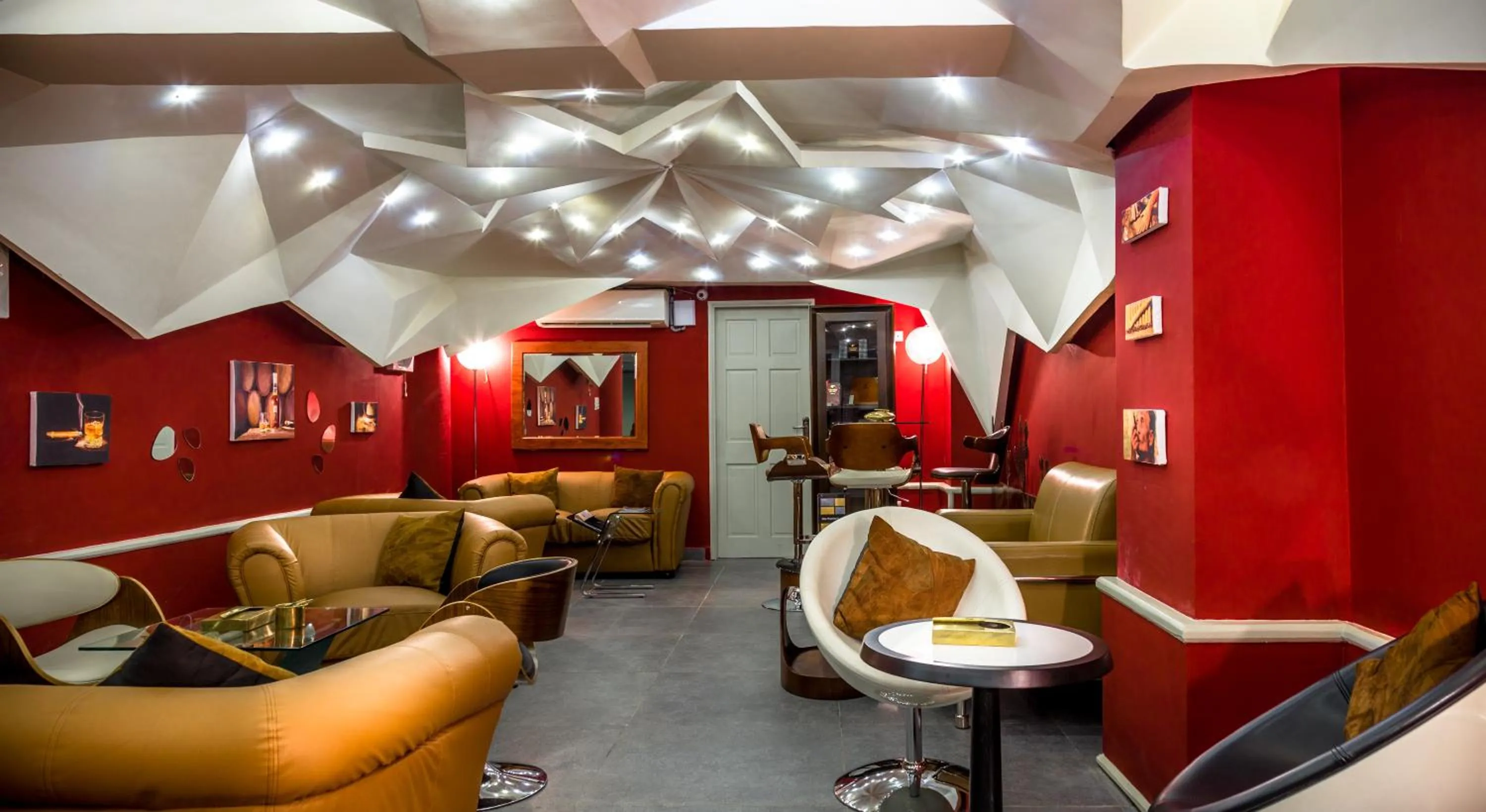 Lounge or bar in Nobila Airport Hotel