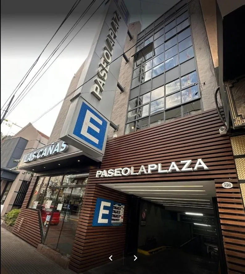 Columbia Palace Hotel