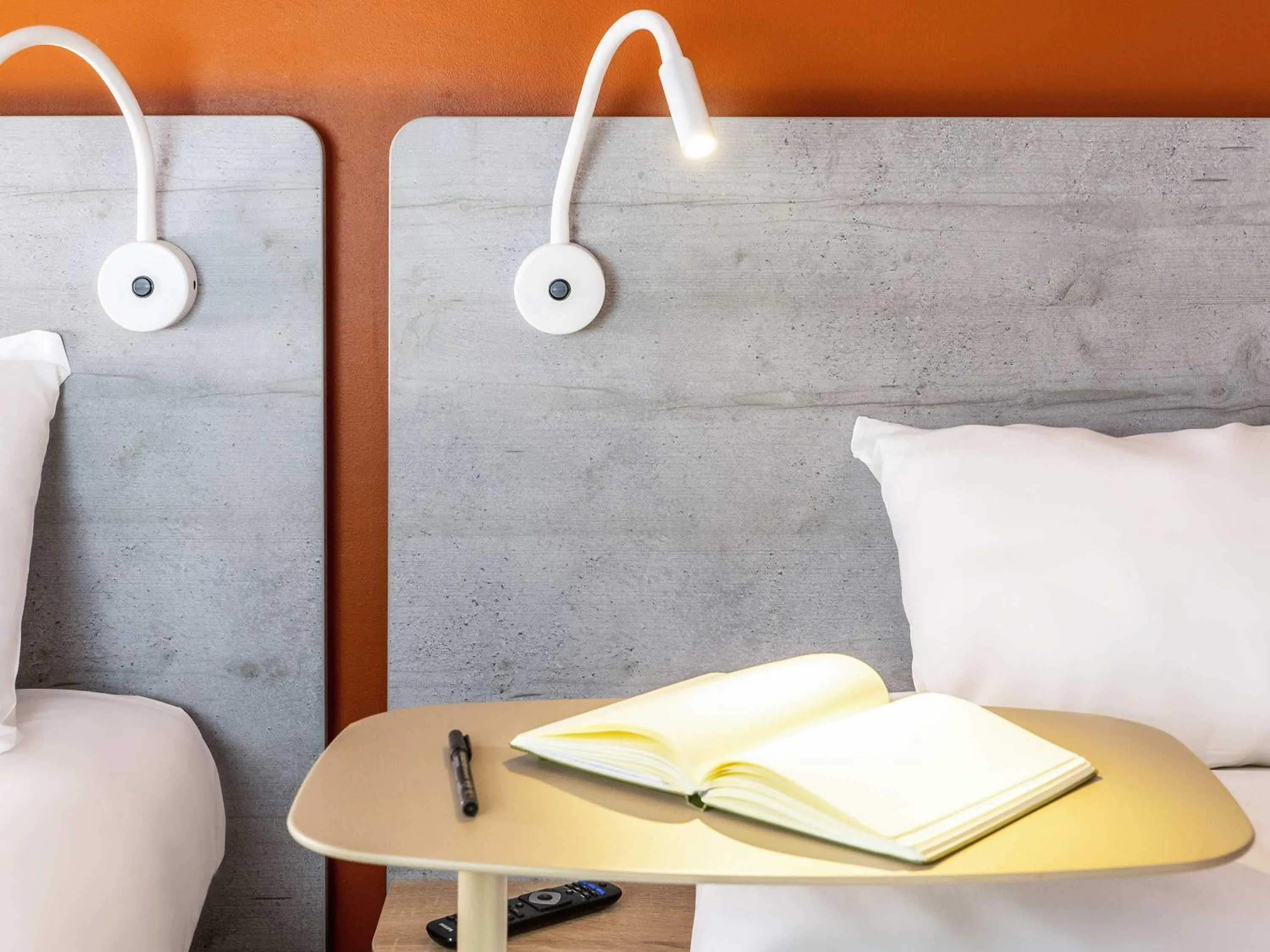 Bedroom in Ibis Budget Aubenas