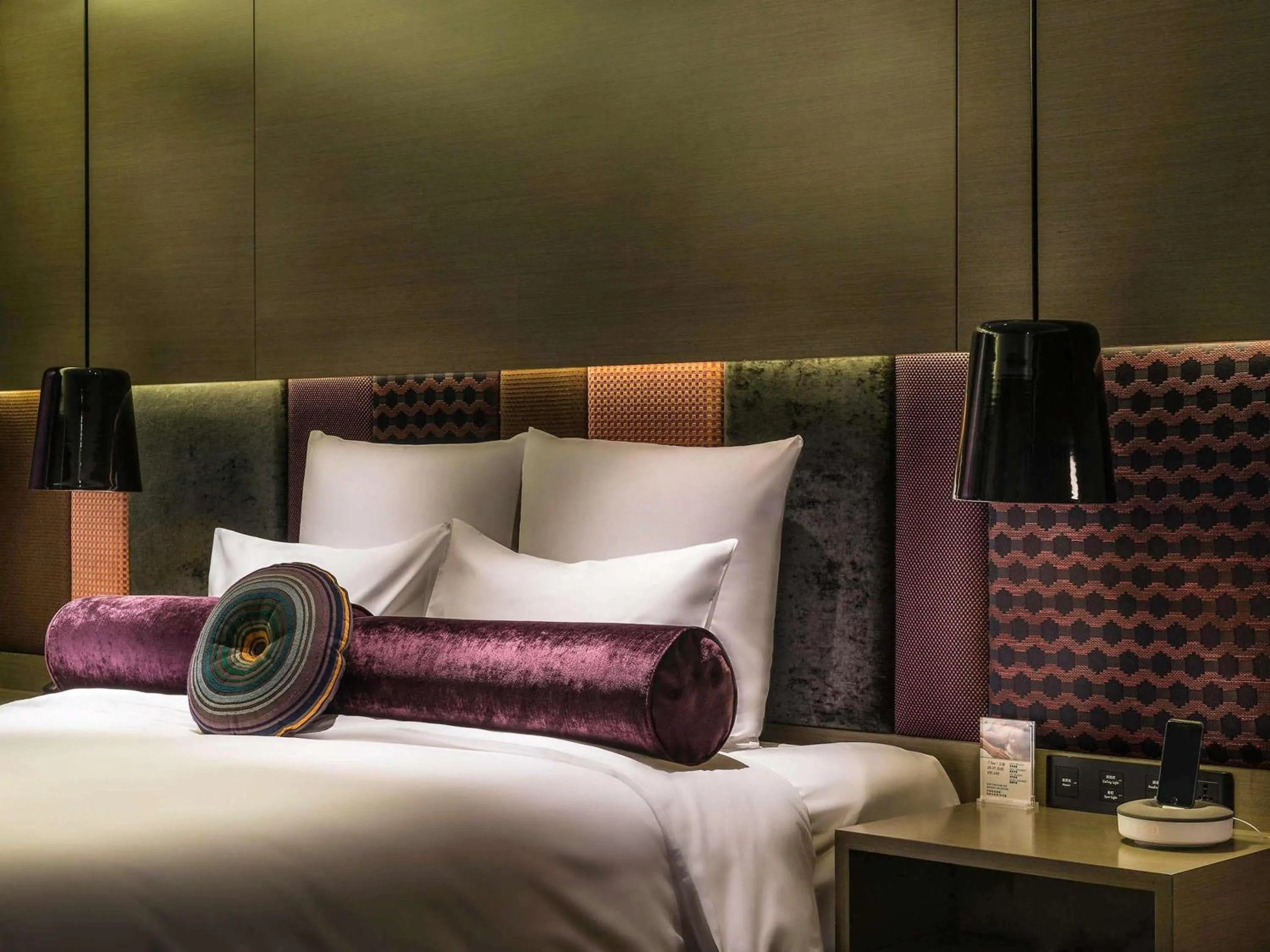 Bedroom, Bed in Pullman Nanjing Lukou Airport