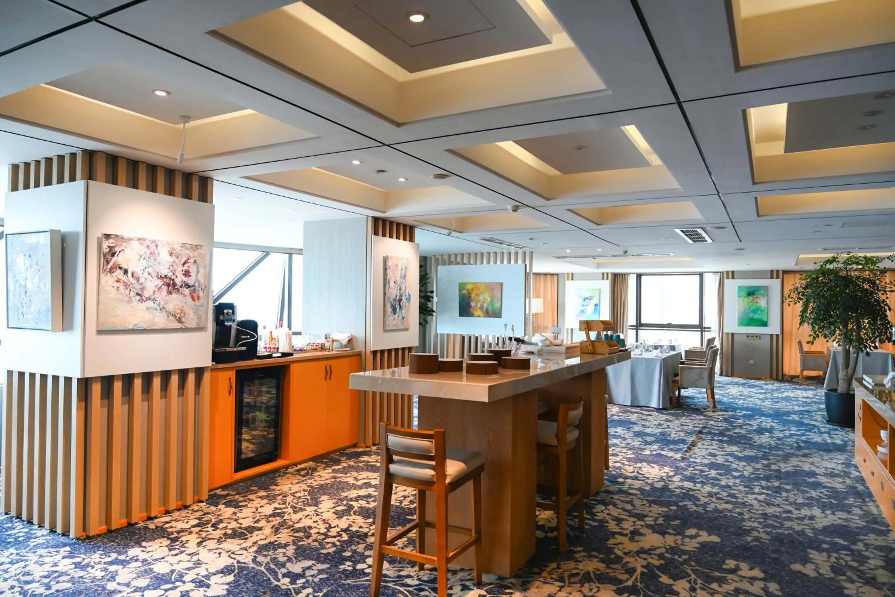 Restaurant/places to eat in Pullman Wenzhou