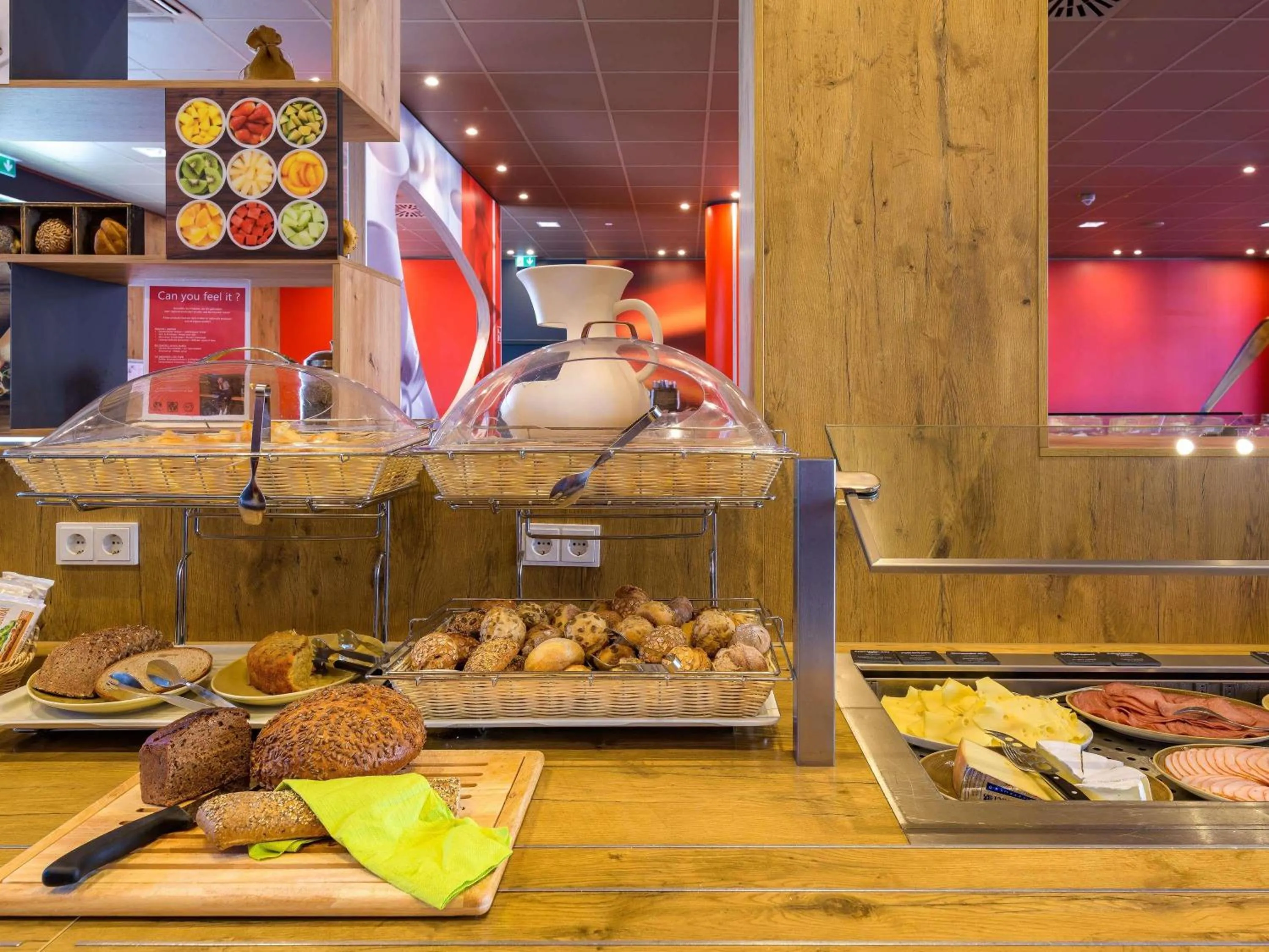 Restaurant/places to eat in Ibis München City Arnulfpark