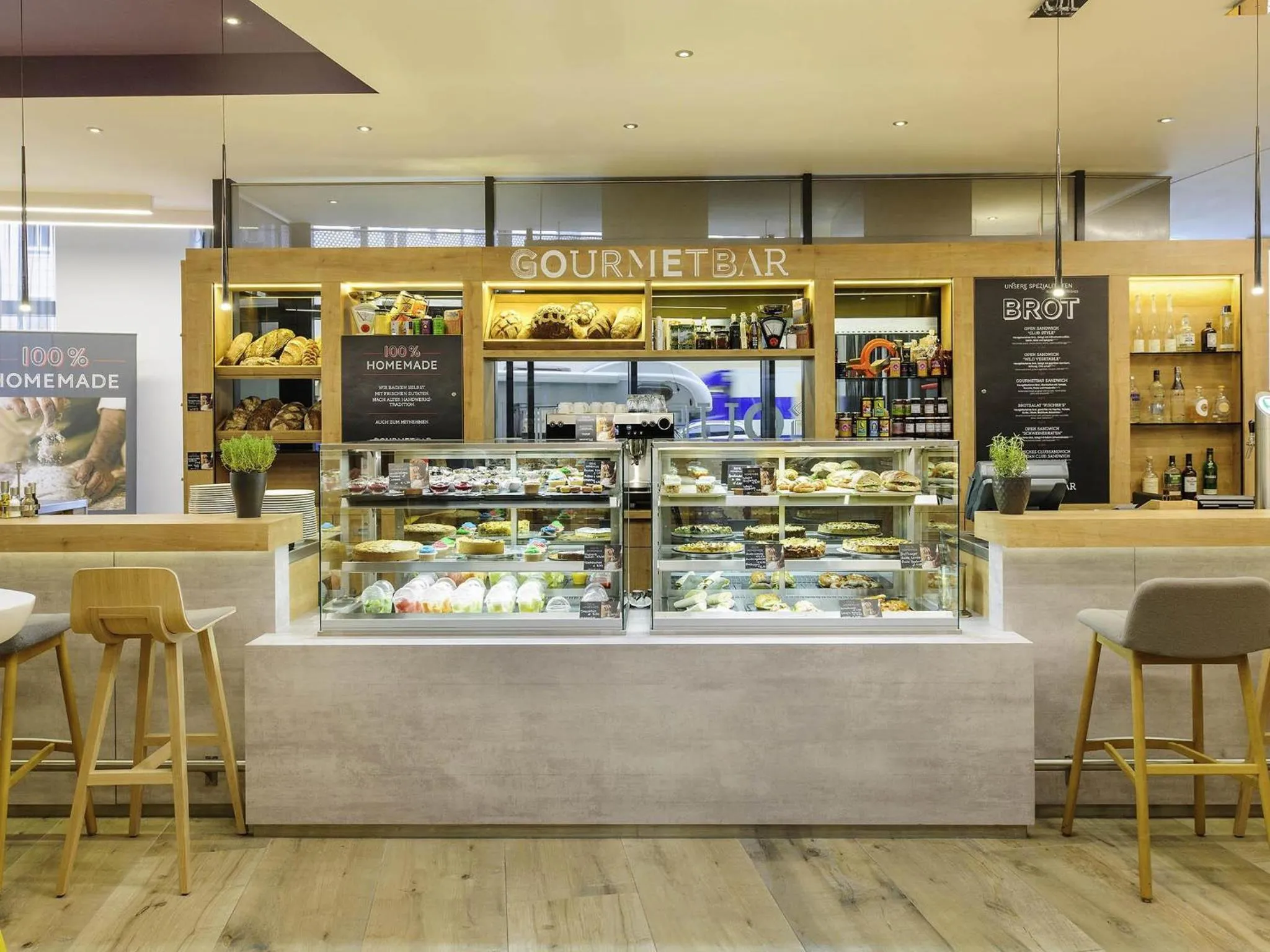 Restaurant/places to eat in Ibis München City Arnulfpark