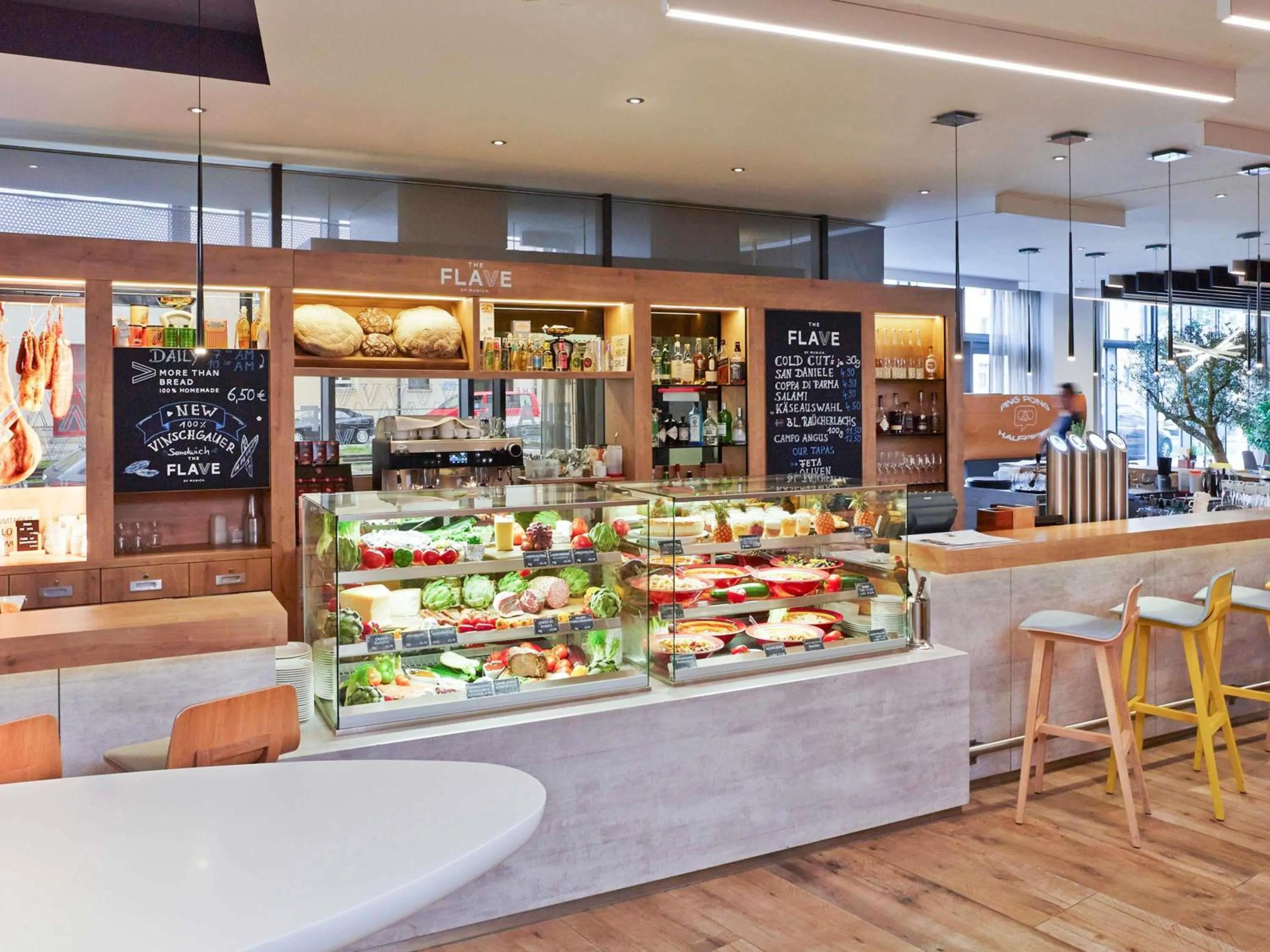 Restaurant/places to eat in Novotel München City Arnulfpark