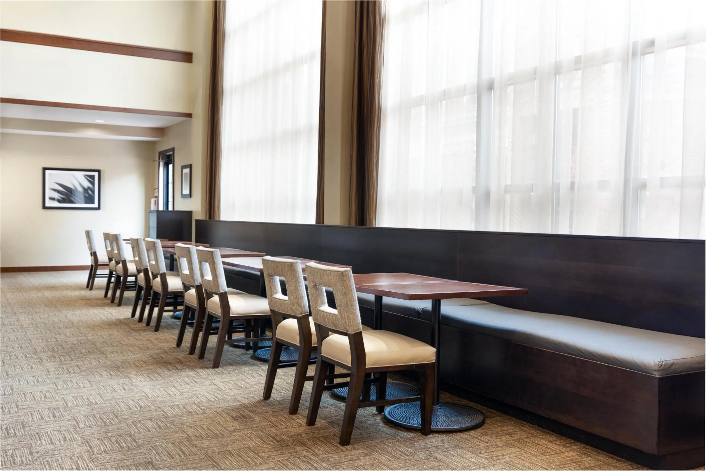 Breakfast in Staybridge Suites Sacramento-Folsom by IHG