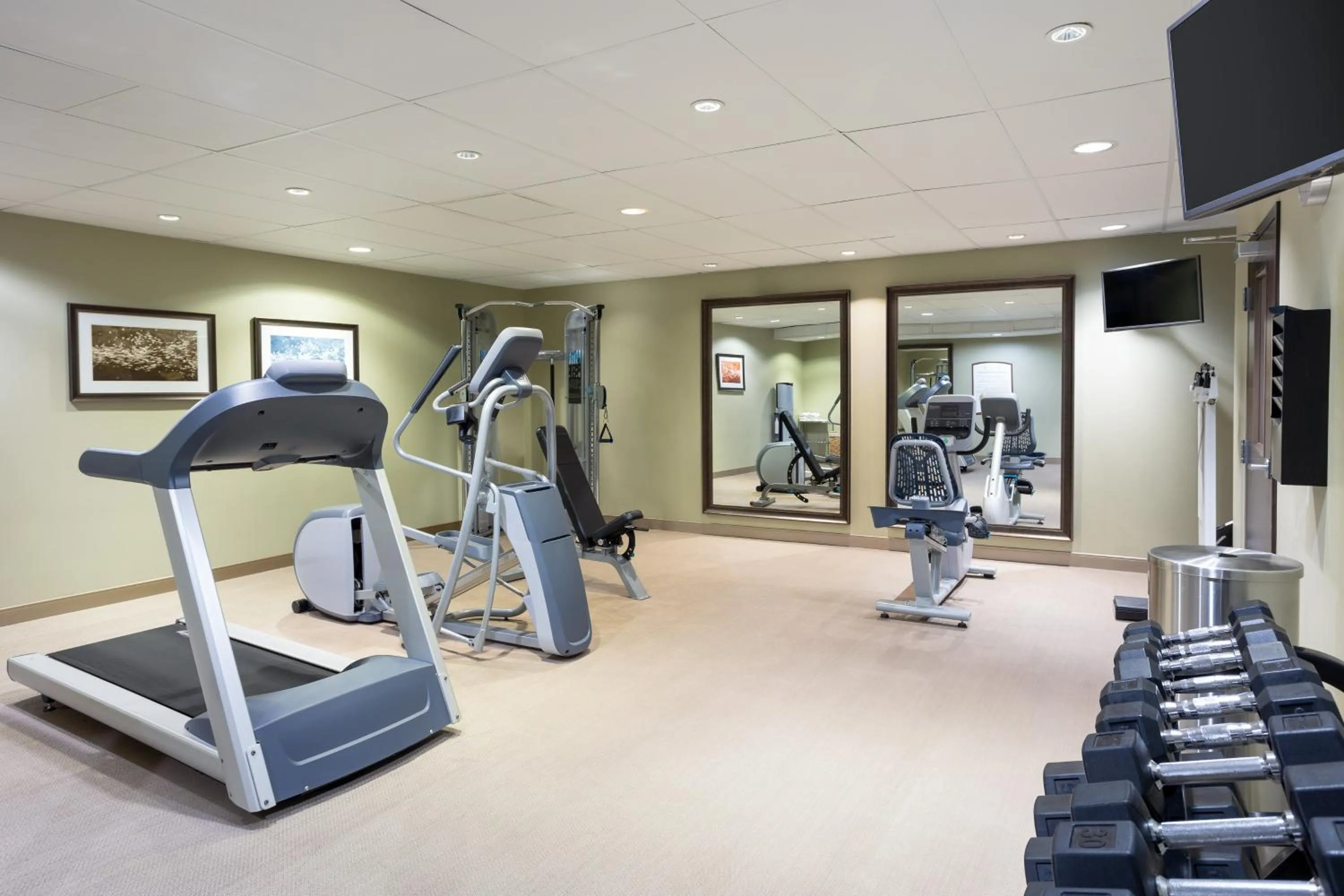Spa and wellness centre/facilities in Staybridge Suites Sacramento-Folsom by IHG