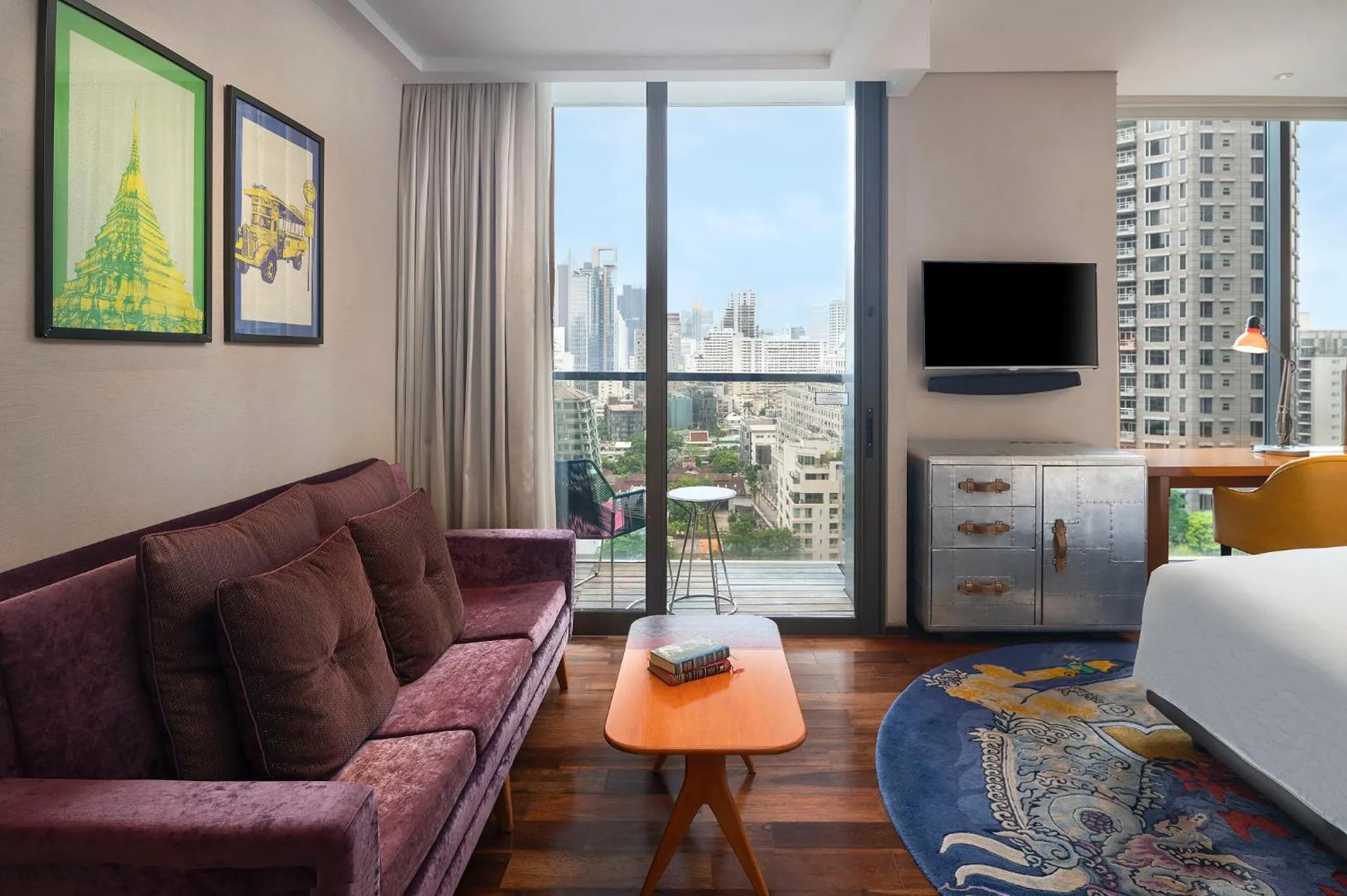 Living room, Bed in Hotel Indigo Bangkok Wireless Road by IHG