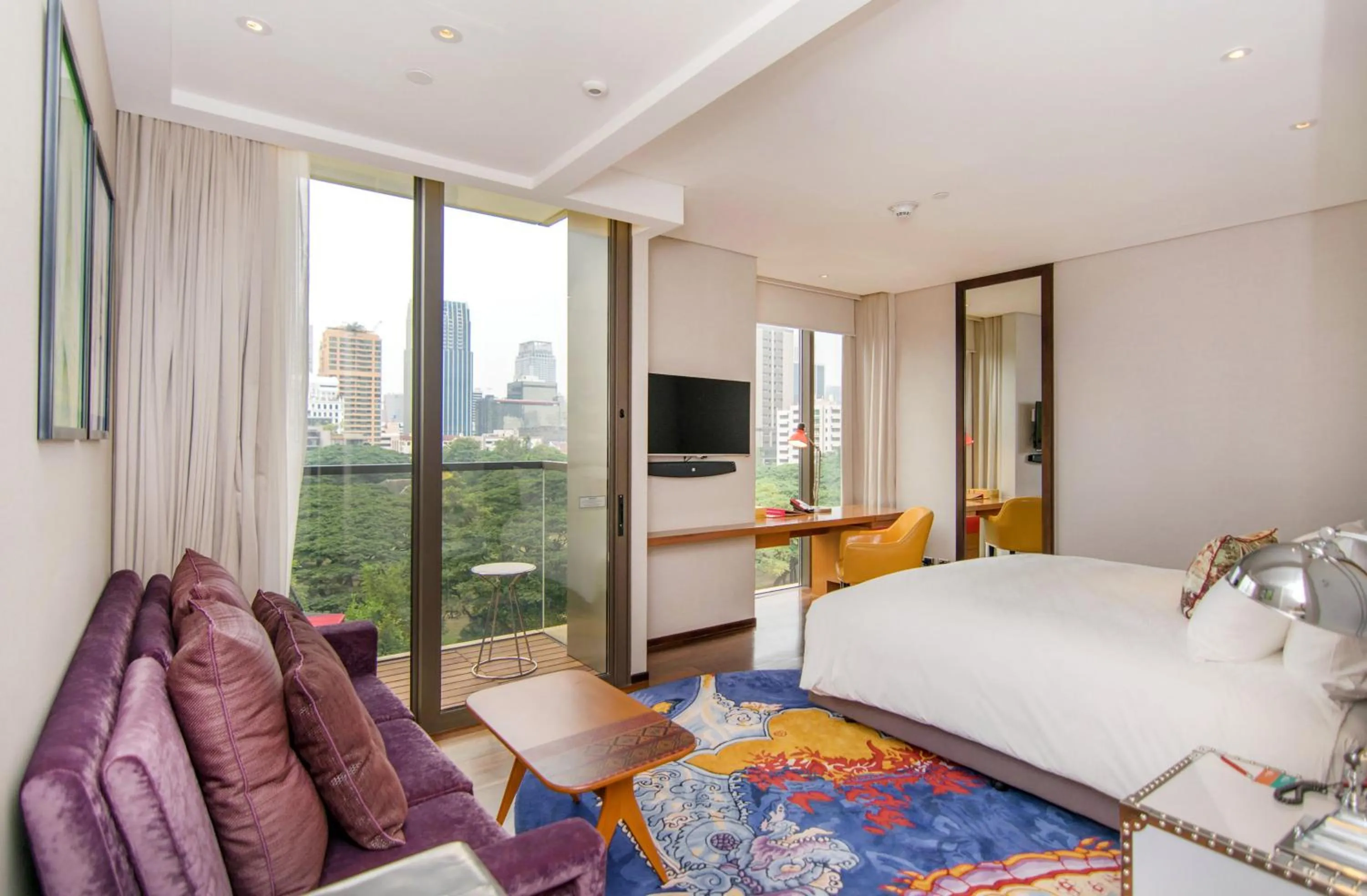 Photo of the whole room, Bed in Hotel Indigo Bangkok Wireless Road by IHG
