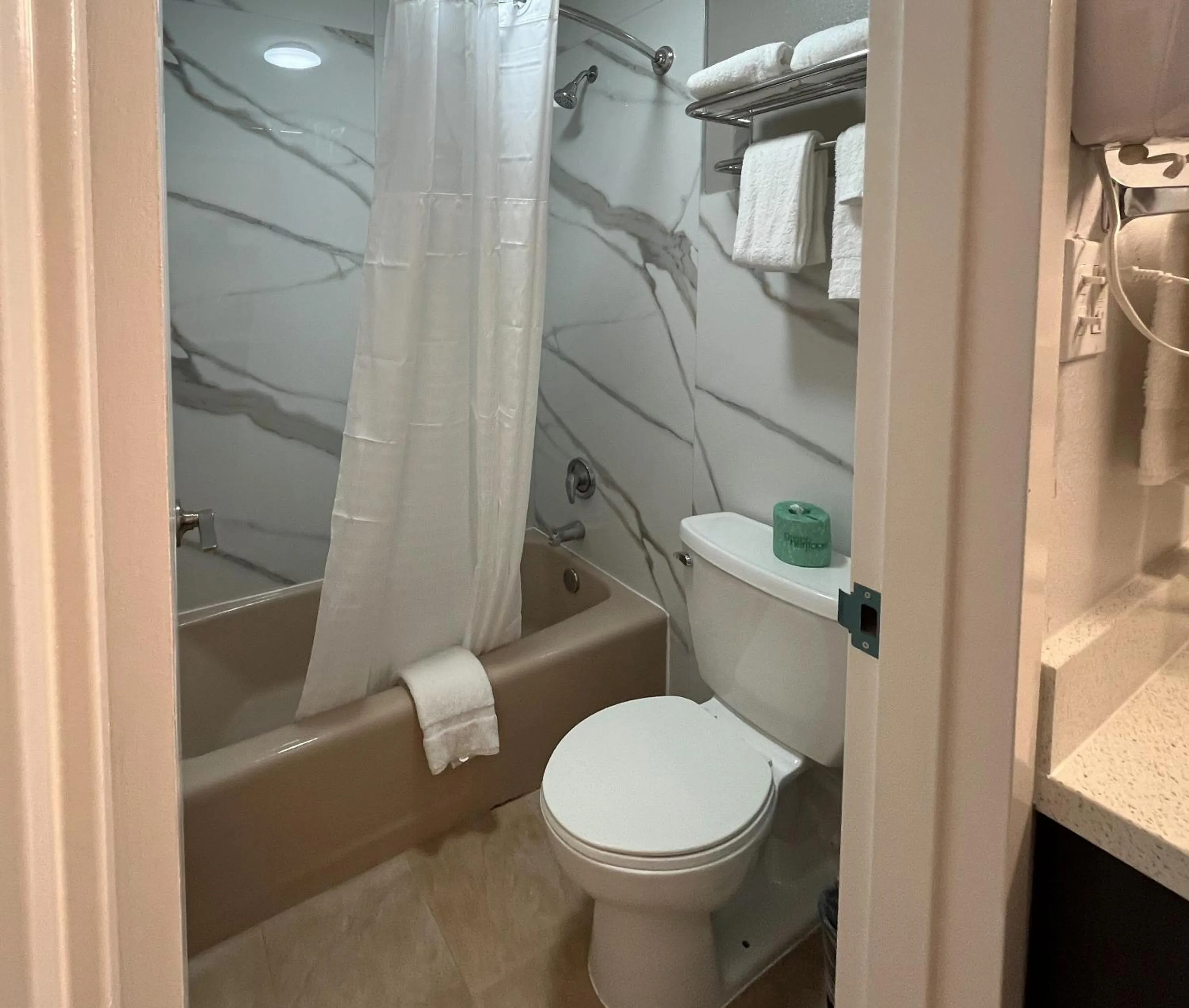 Bathroom in Studio 6 Conroe, TX