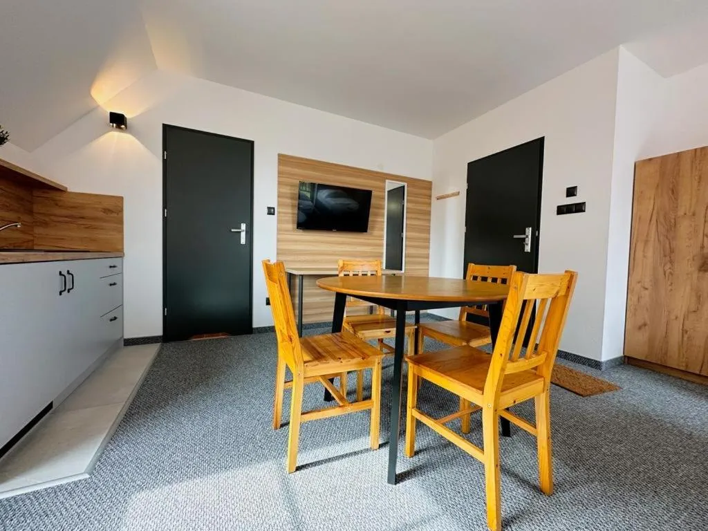 TV and multimedia in Hotel Czerwone Korale